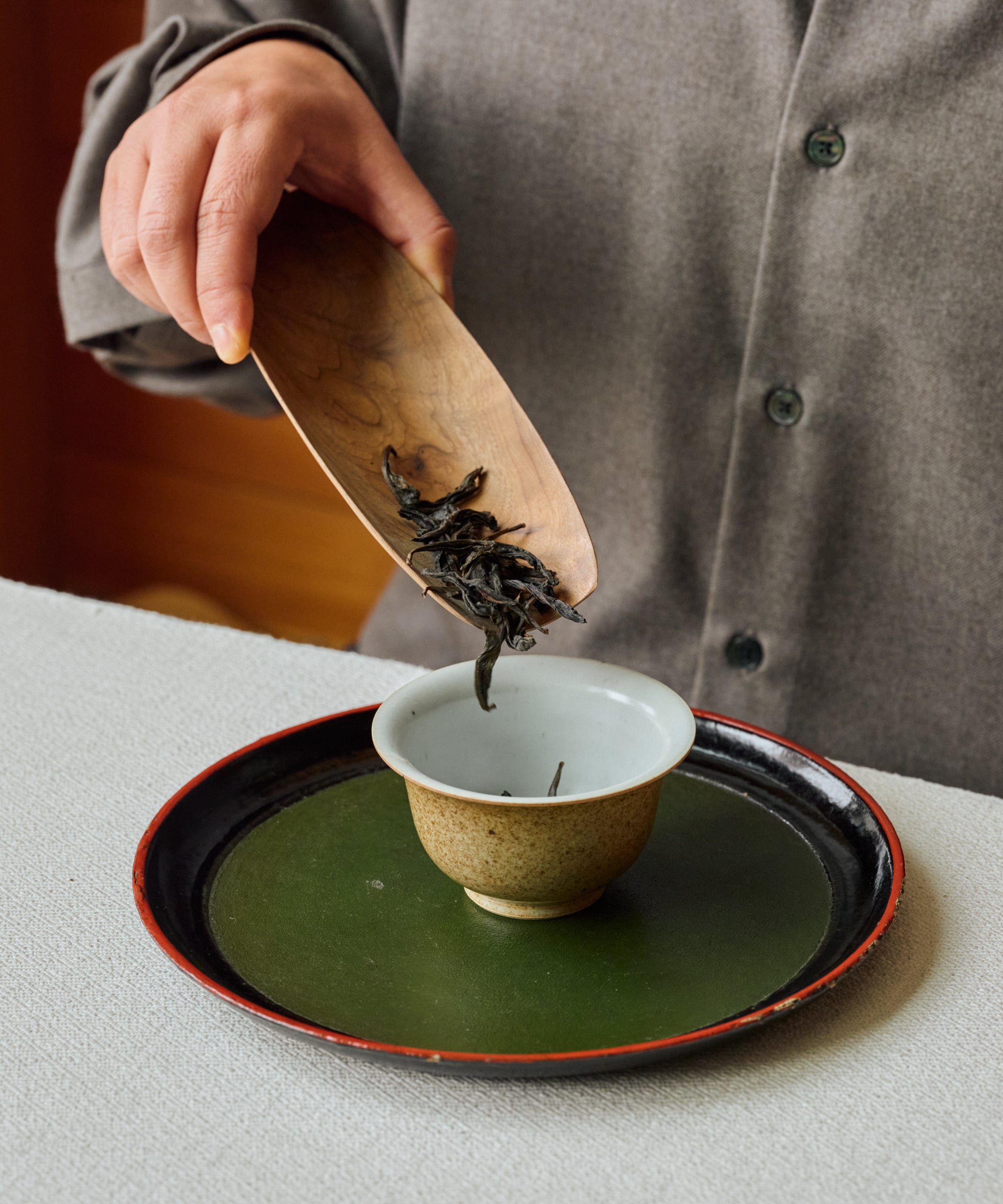 Shuixian Flower Fairy dry leaves, lighter charcoal-roasted Shuixian oolong from Wuyi Mountain, Fujian