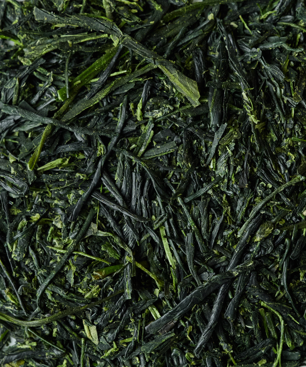 Shizuoka Gyokuro Mizu no Tsuyu - hand-picked needle-shaped gyokuro from Shizuoka, Japan