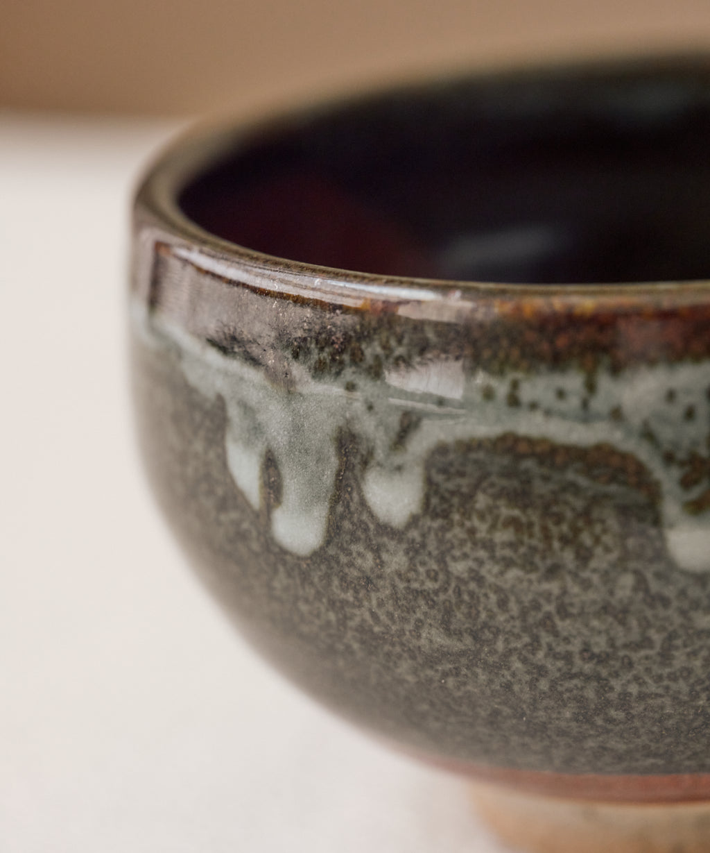 Chawan No. 07 underside, handmade matcha bowl, Vancouver BC