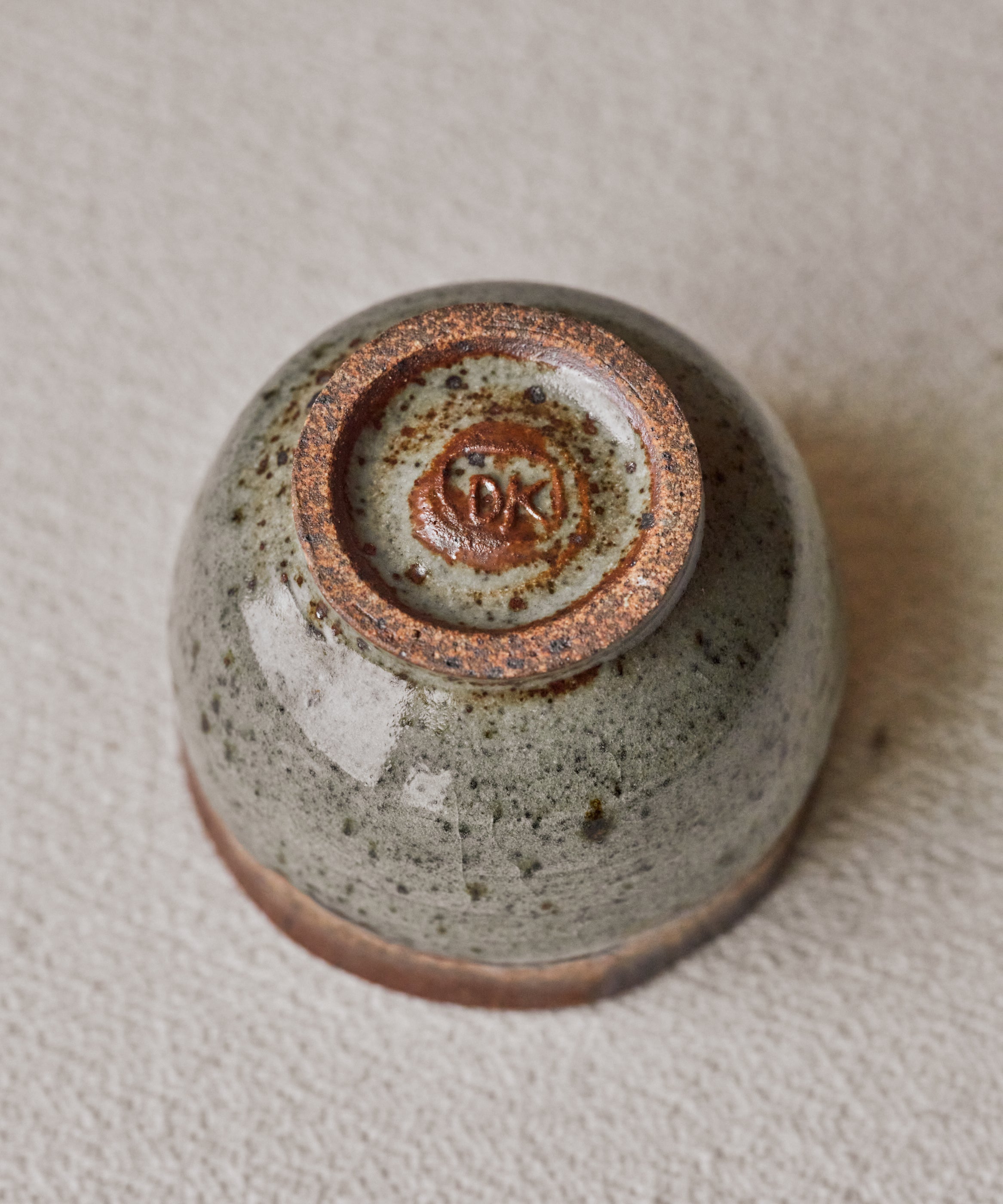 Tea Cup Speckles underside, handmade stoneware tea cup, Vancouver BC