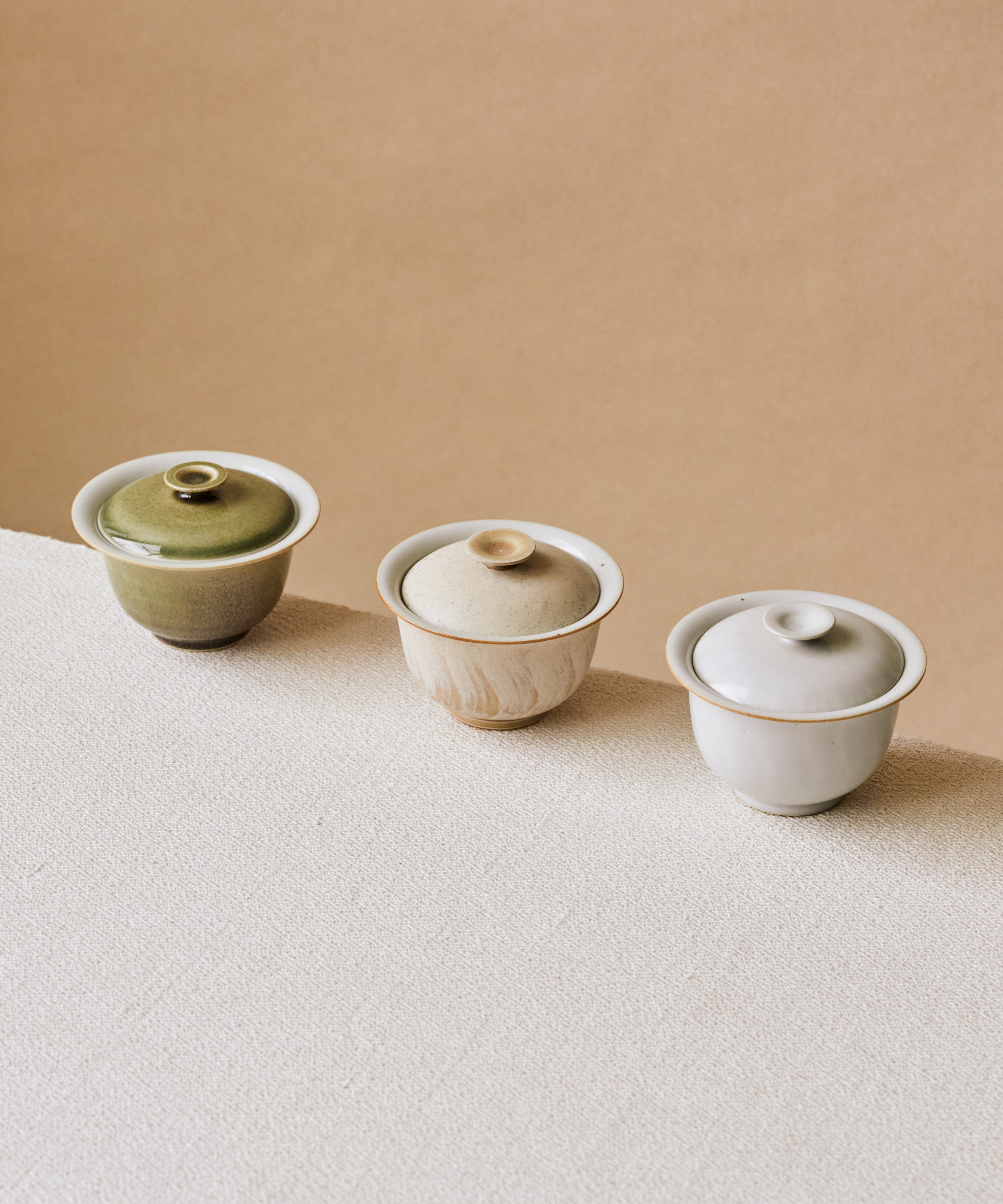 Ombre Green Gaiwan Vol 2 with tea, ombre green gaiwan in use, Wang Xinghua, Jingdezhen