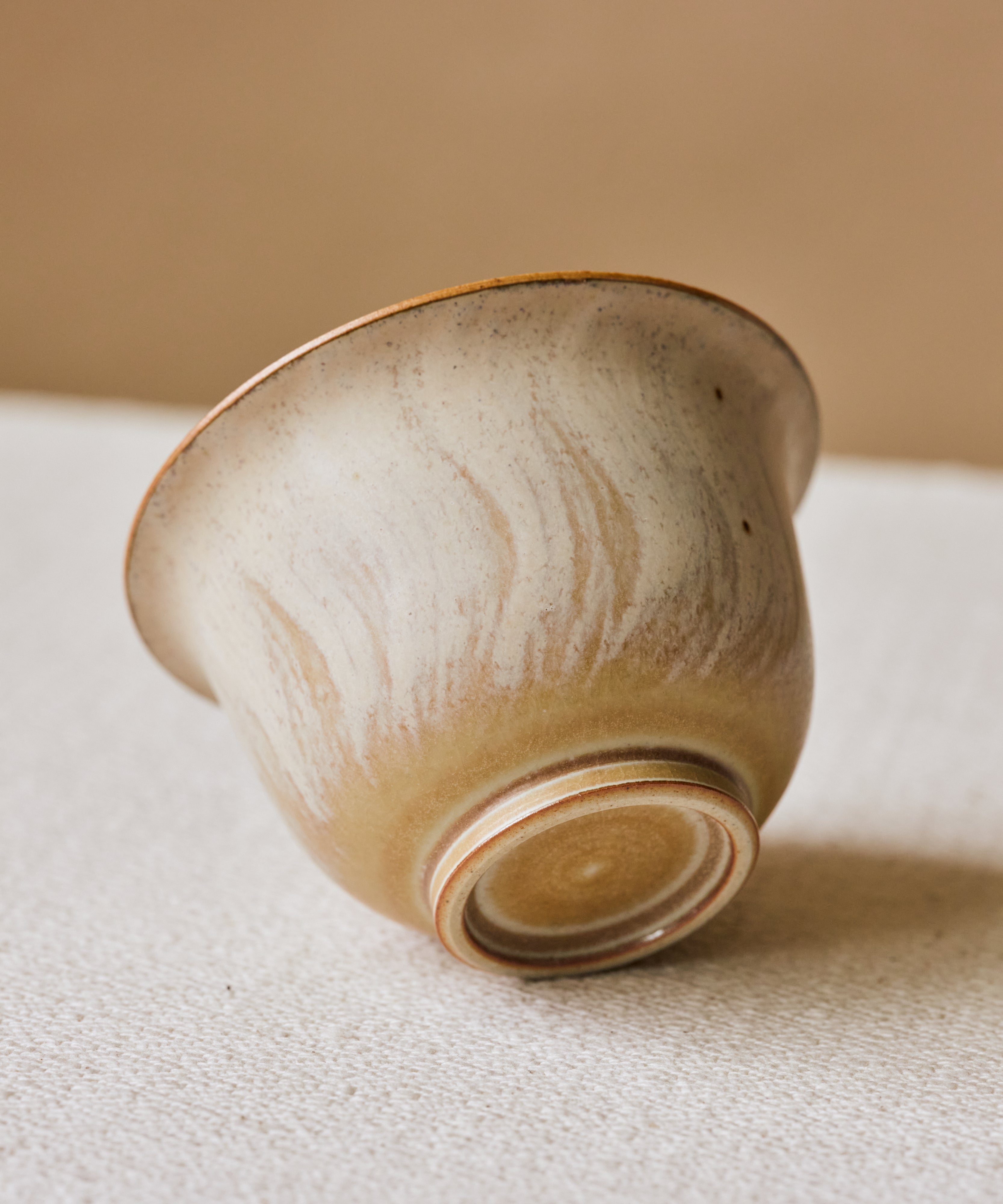 Matte Blush Gaiwan side view, sandy brushstrokes on limestone pink, Wang Xinghua, Jingdezhen