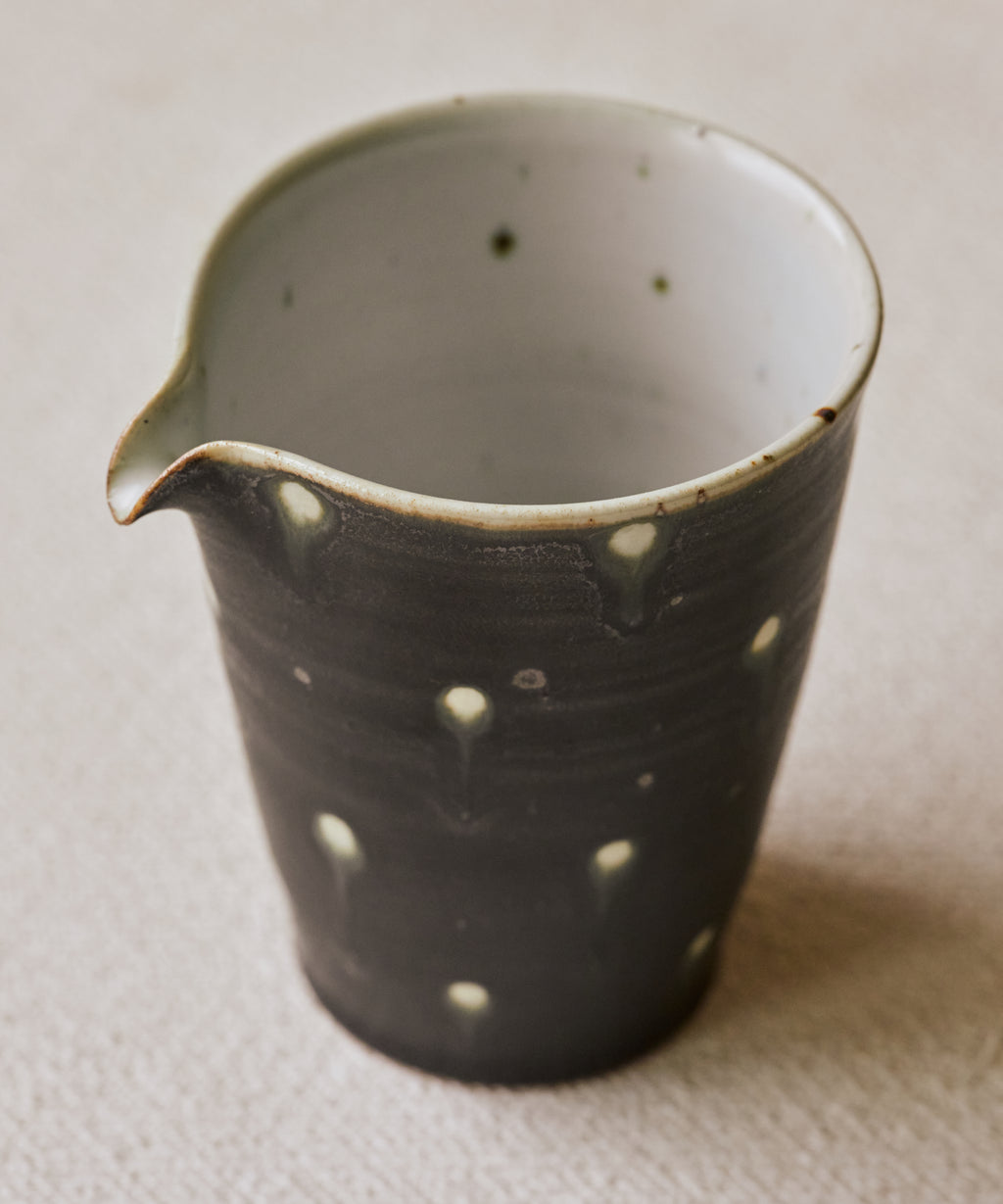 Black Peacock Pitcher Type II glaze detail, black peacock surface, reduction-fired at 1300°C, Jingdezhen