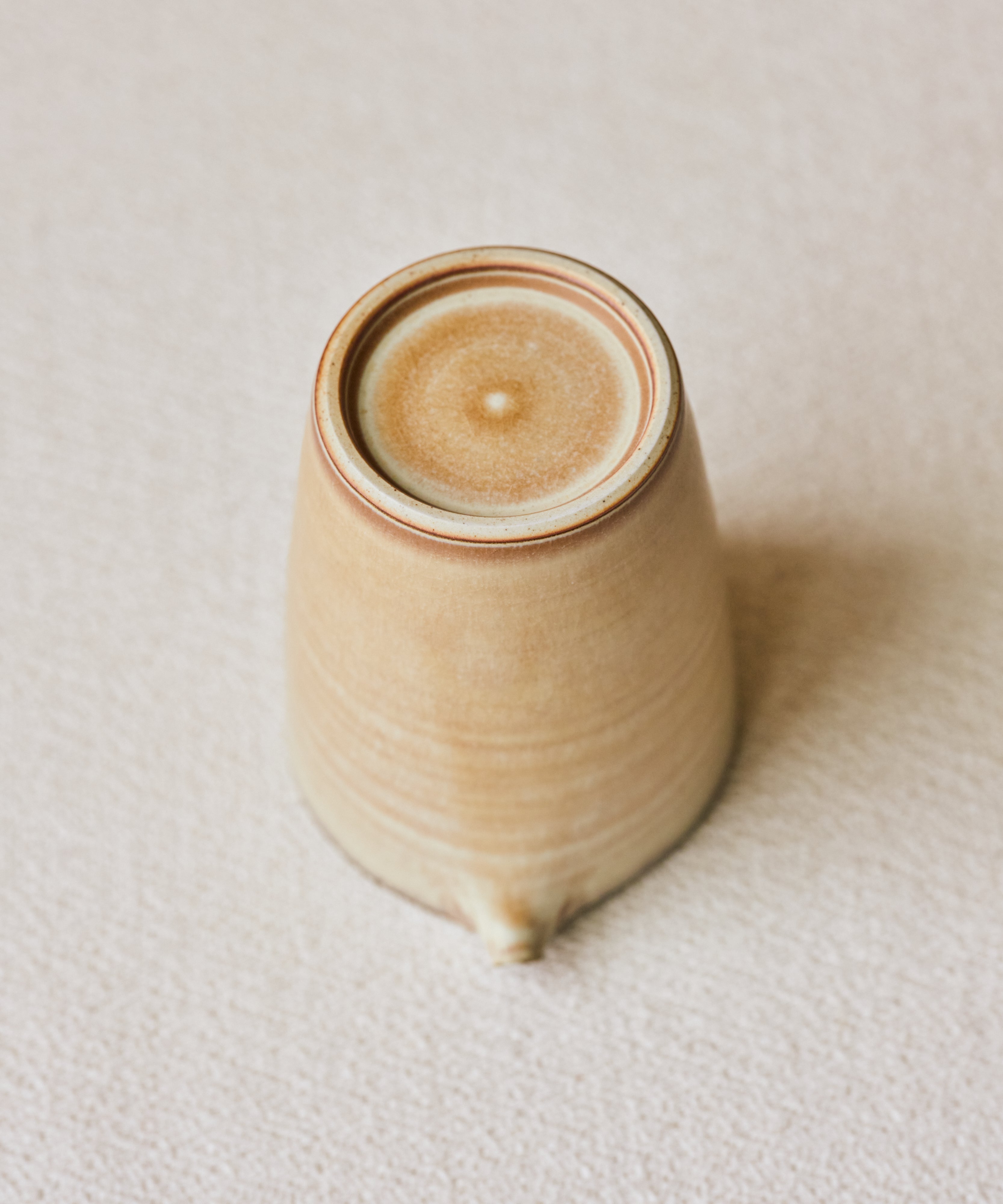 Clamshell Glaze Pitcher underside, unglazed foot ring, Jingdezhen clay body, Wang Xinghua