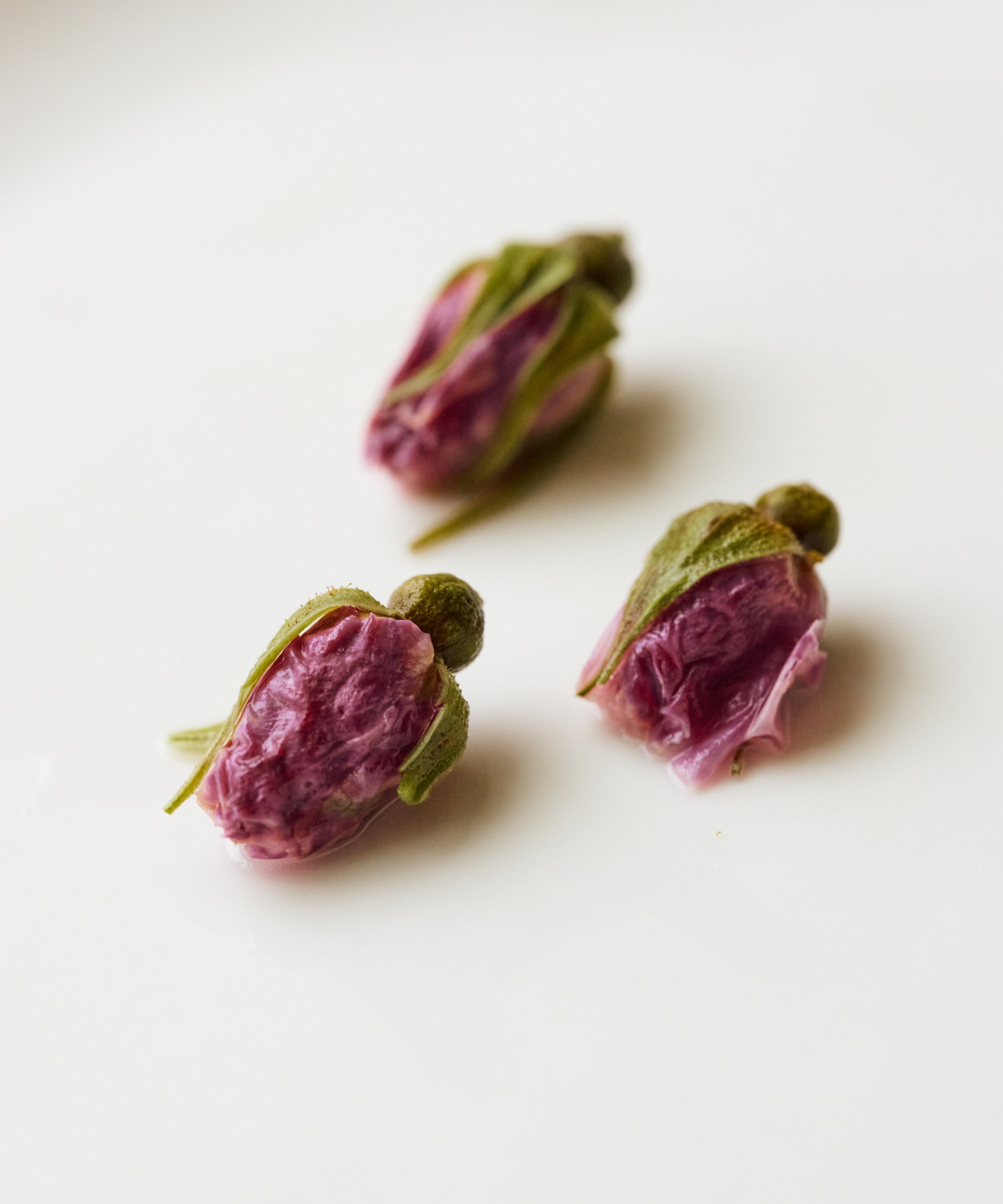 Red Rose dry buds — naturally dried Pingyin varietal rose buds, Suqian, Jiangsu