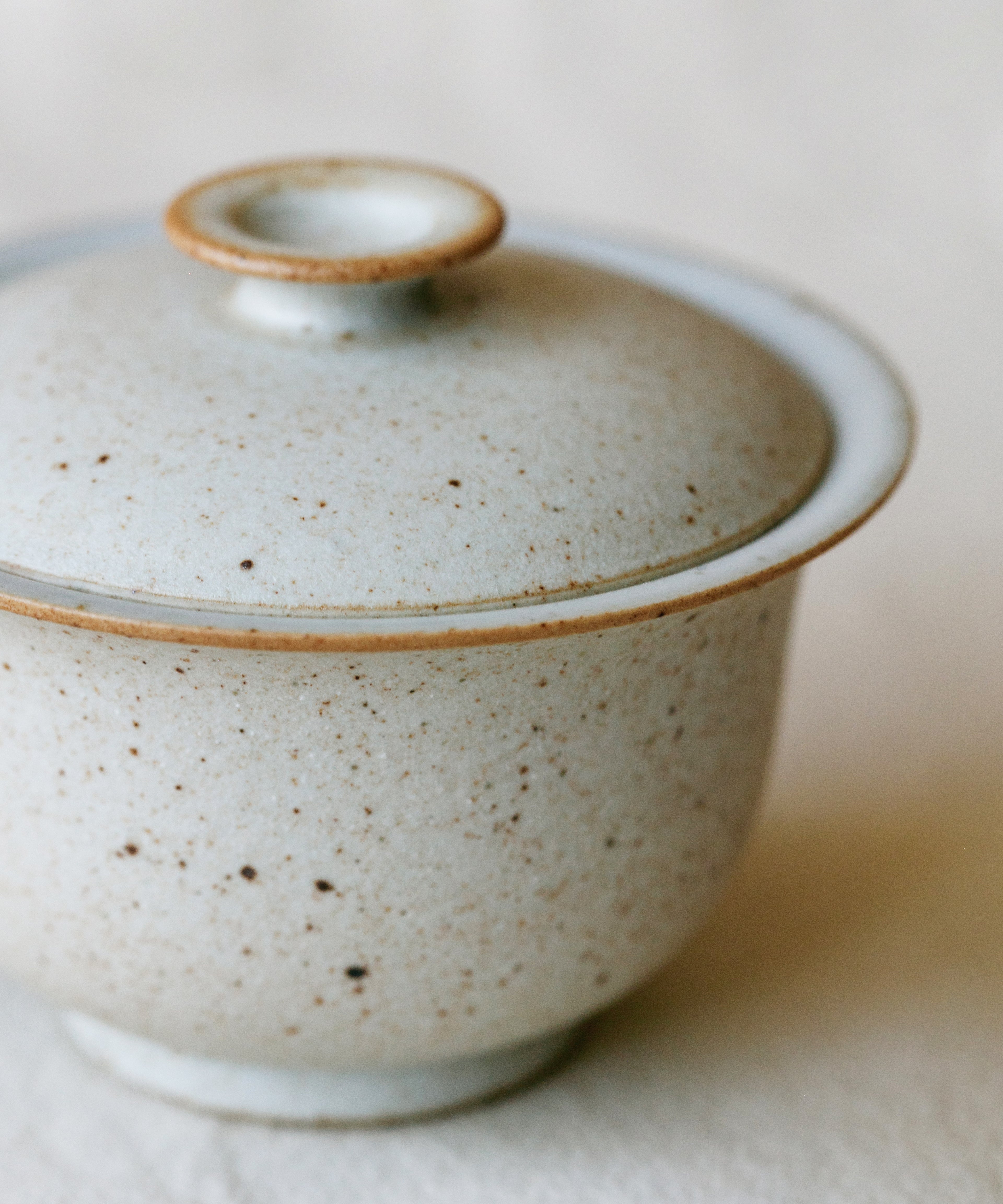 Small Sunrise Matte Gaiwan interior glaze, warm sunrise tones, reduction-fired at 1300°C, Jingdezhen