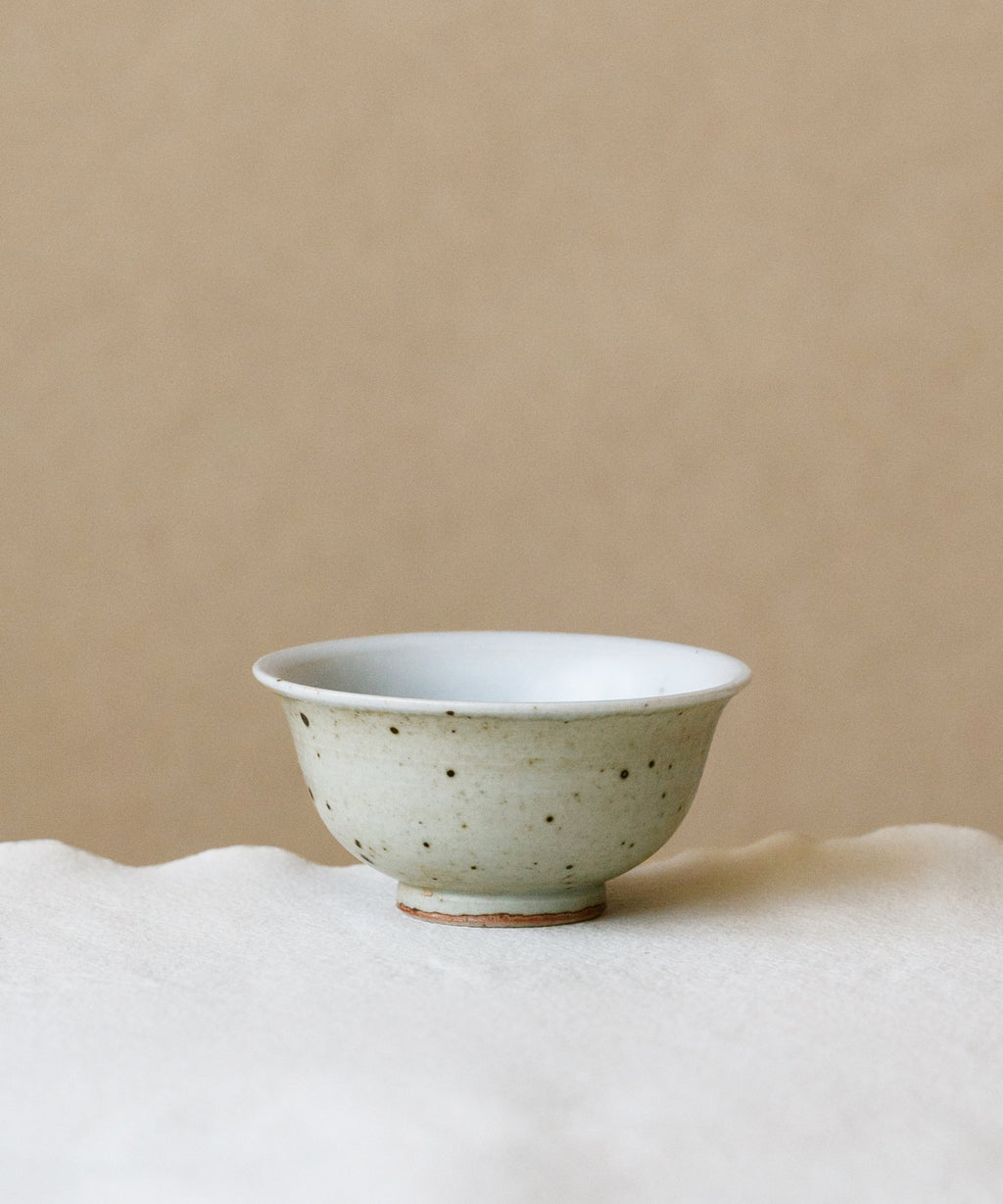 Matte Grey Cup, handcrafted tea cup by Wang Xinghua, Jingdezhen, matte grey glaze