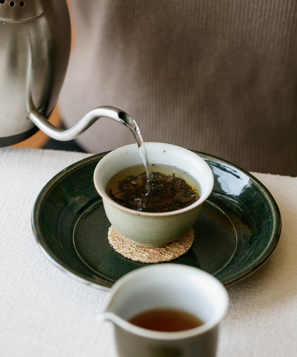 Ms. Qiong's Heritage Red liquor — floral, vanilla, honey black tea with pure directness, Fu'an