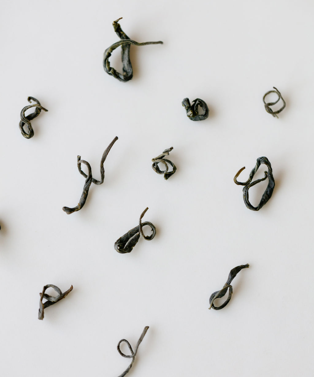 Laoshan Green fresh leaves — Mr. Tang's pan-fried green tea from China's northernmost tea region, Shandong