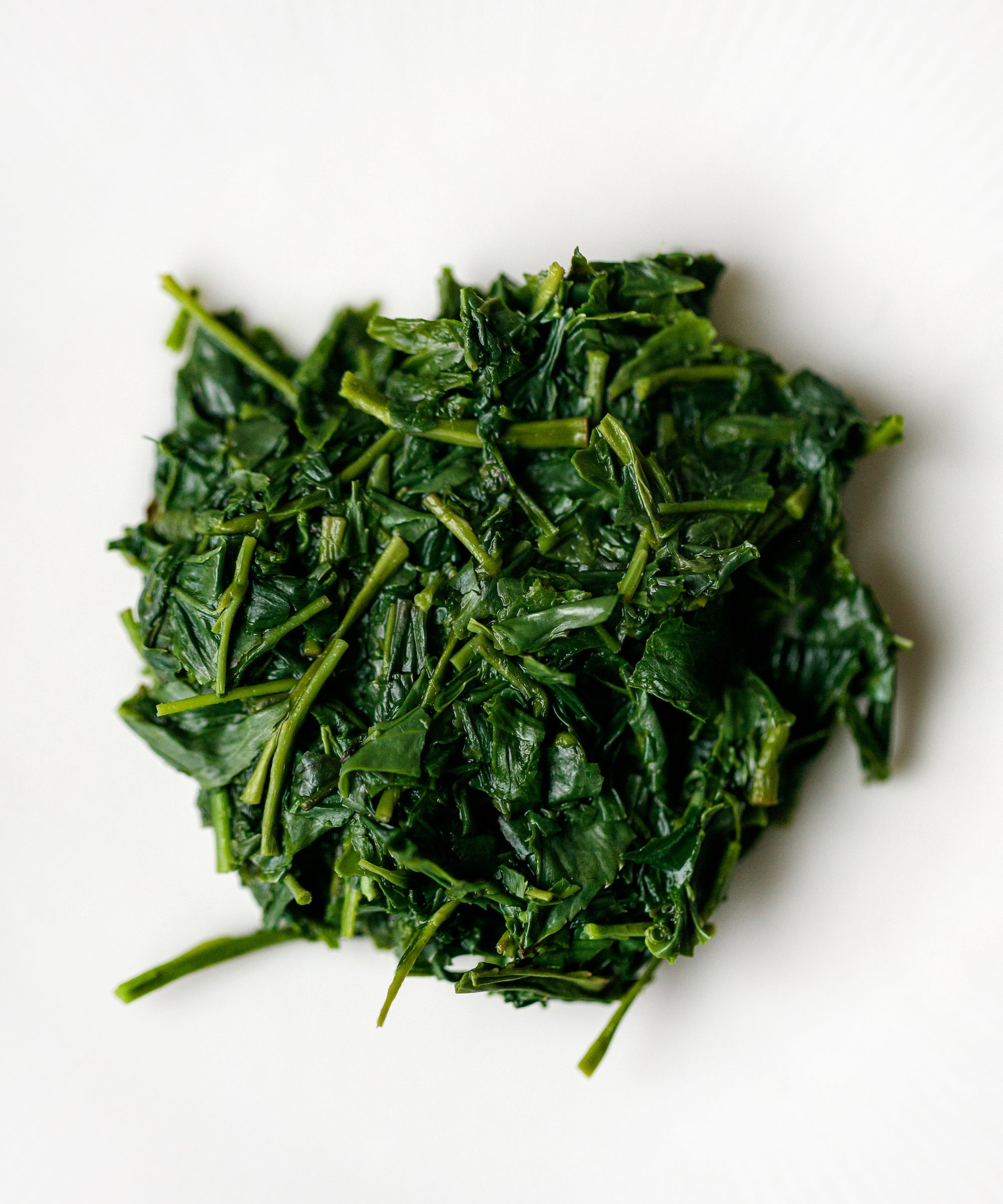 Brewed Yame Gyokuro Mei showing semi-translucent yellow liquor