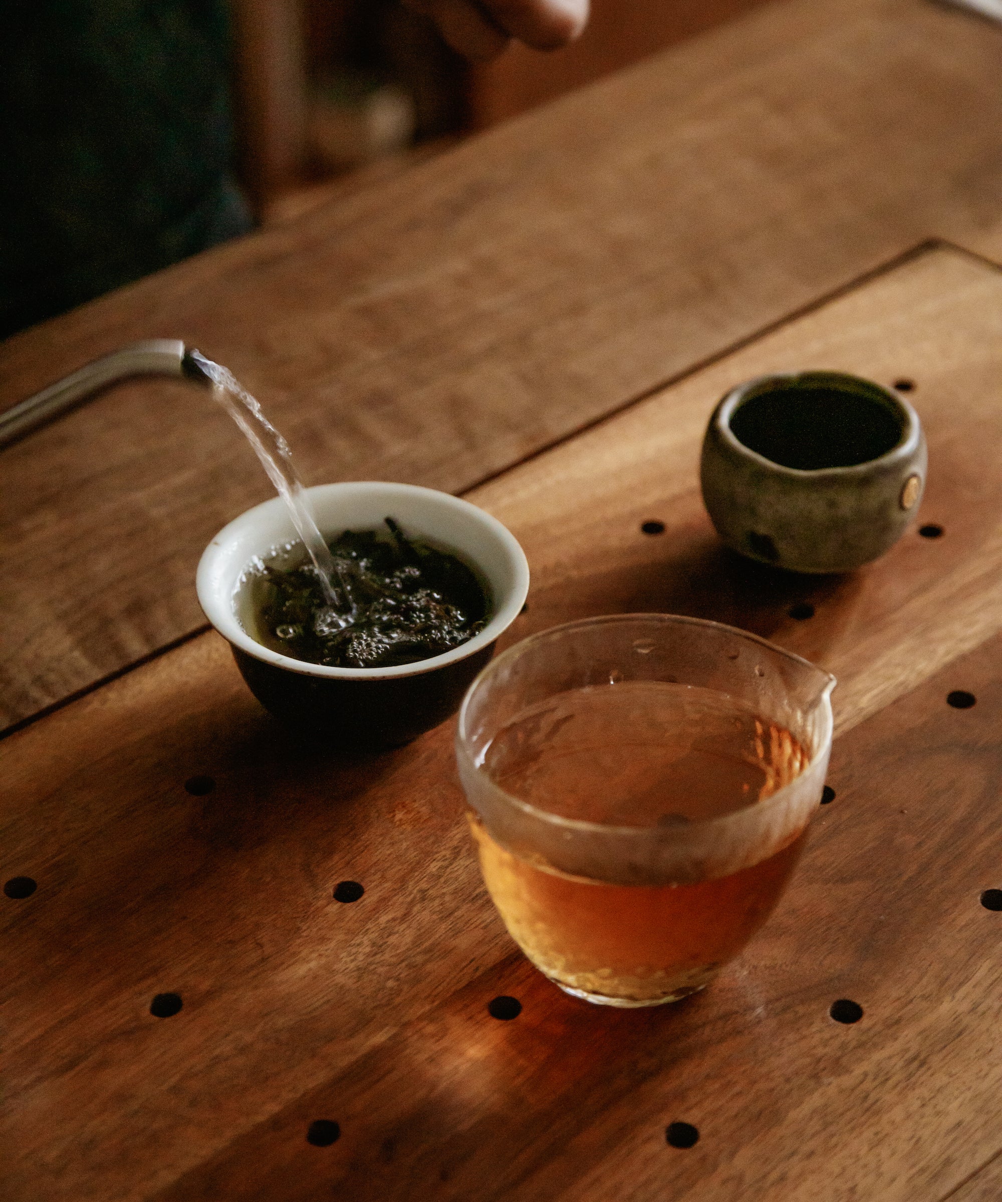 Dahongpao Jade Lion Cliff dry leaves — true cliff yancha from Qingshiyan, Wuyi Mountain, Fujian