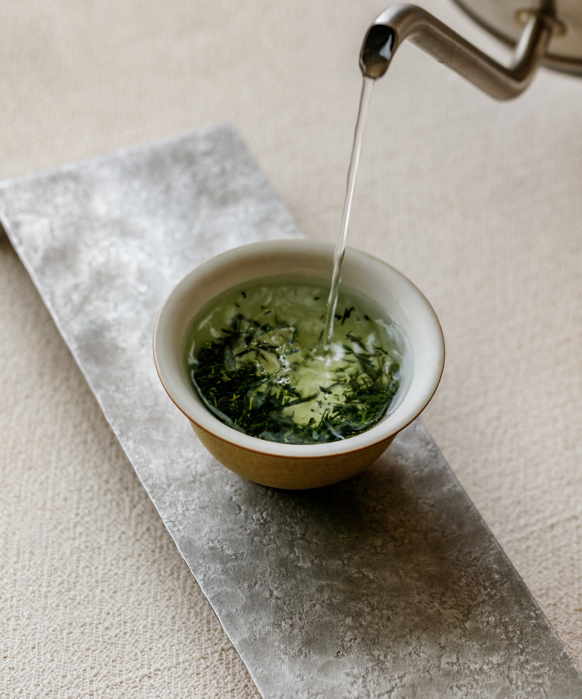 Tsuyu Hikari dry leaves — thick robust varietal most compatible with Yame soil, Fukuoka
