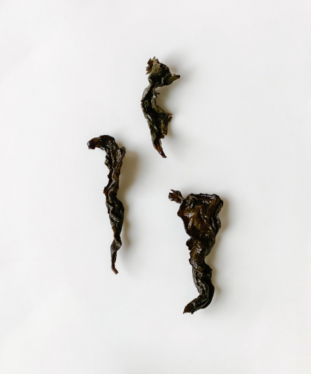 Charcoal Roasted Oolong by Master Lin Zhenwen — three-varietal Anxi oolong blend, Meizhuang Village, Fujian