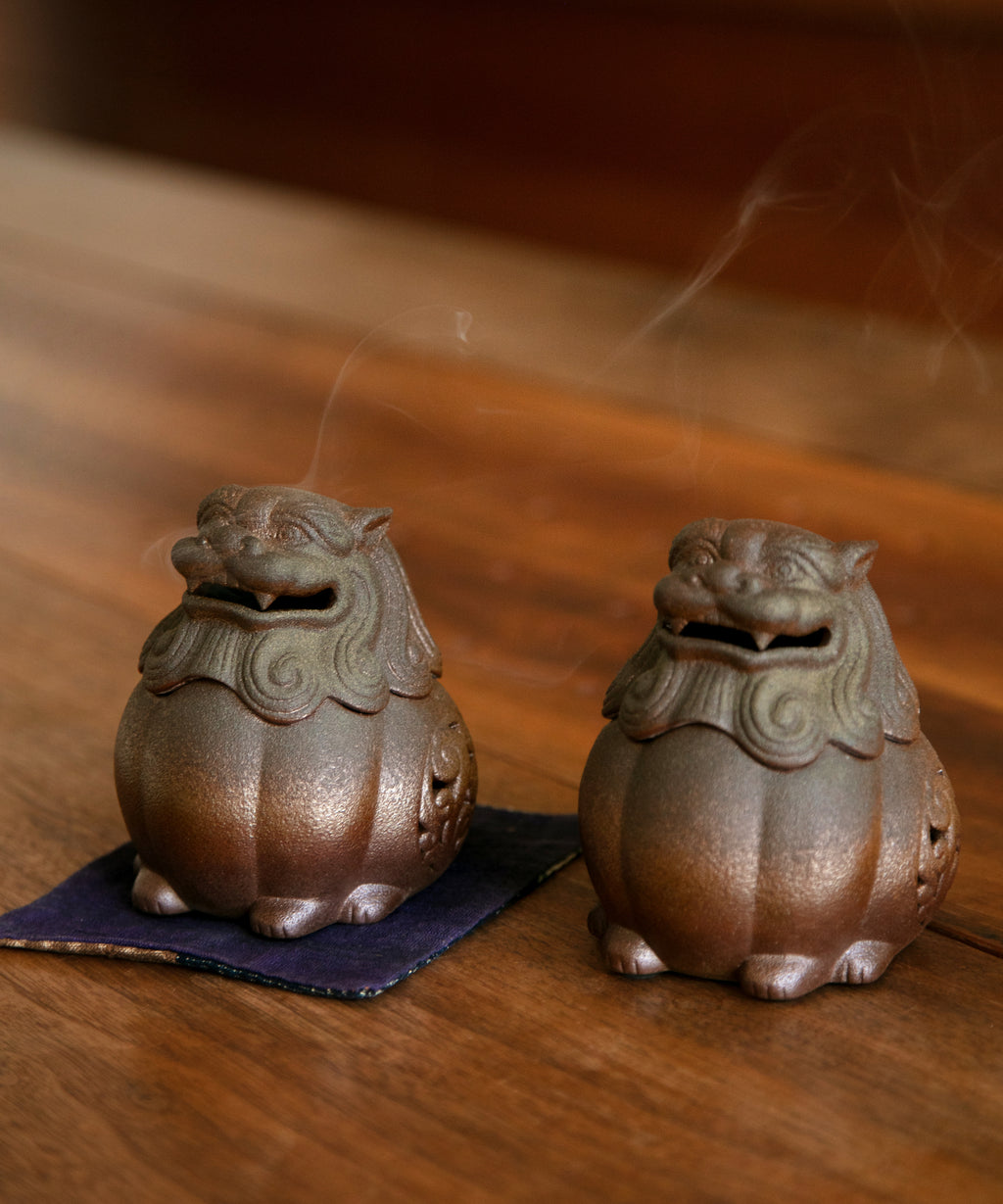 Depth of Oud aloeswood incense collection, exploring oud grade and clarity
