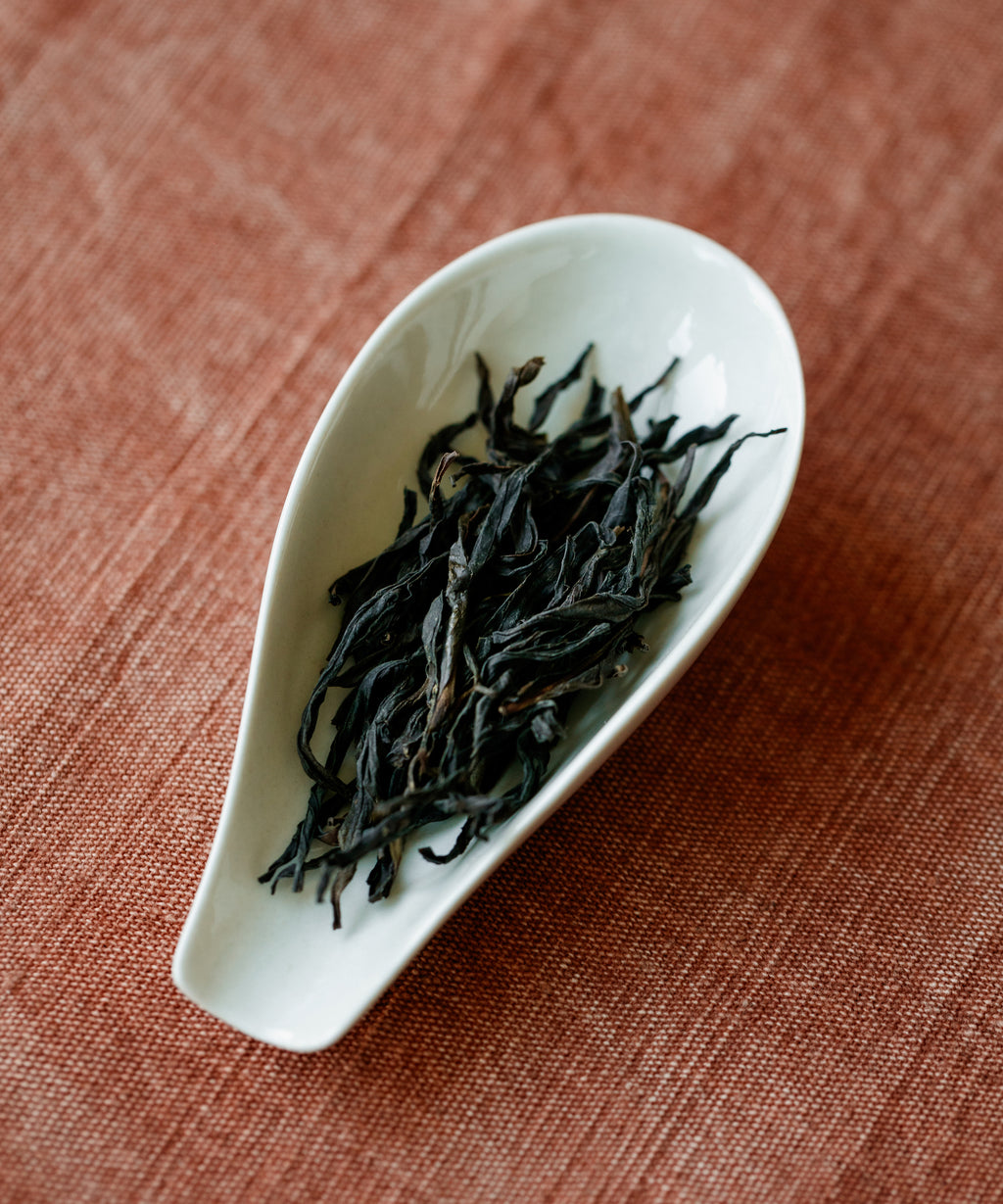 Da'an Sunrise Red dry leaves — charcoal roasted Dongfang Hong varietal, Da'an Village, Wudong