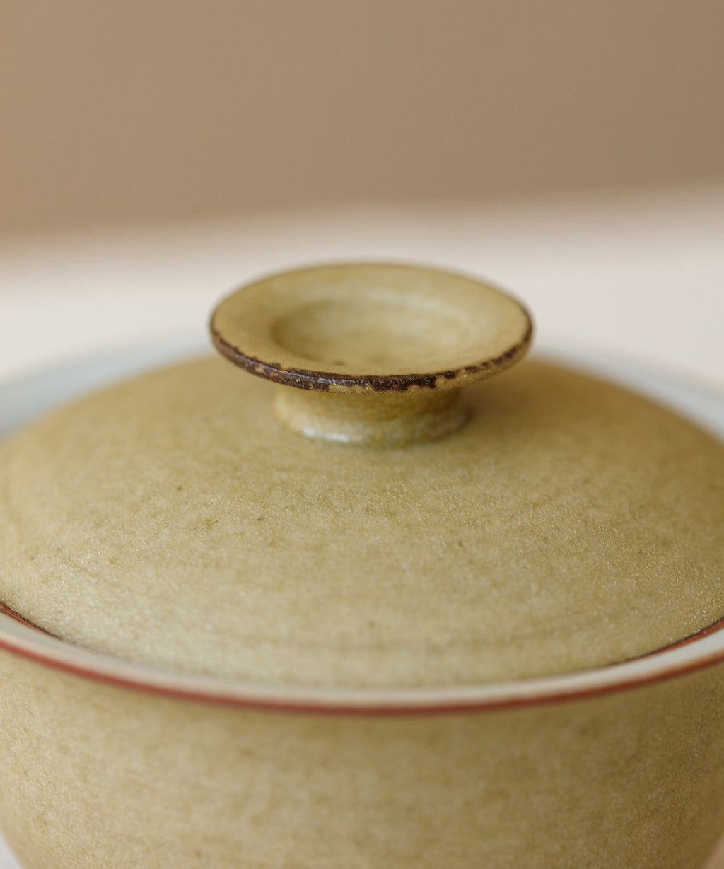 Mini Matte Yellow II Gaiwan interior glaze, warm yellow tones, reduction-fired at 1300°C, Jingdezhen