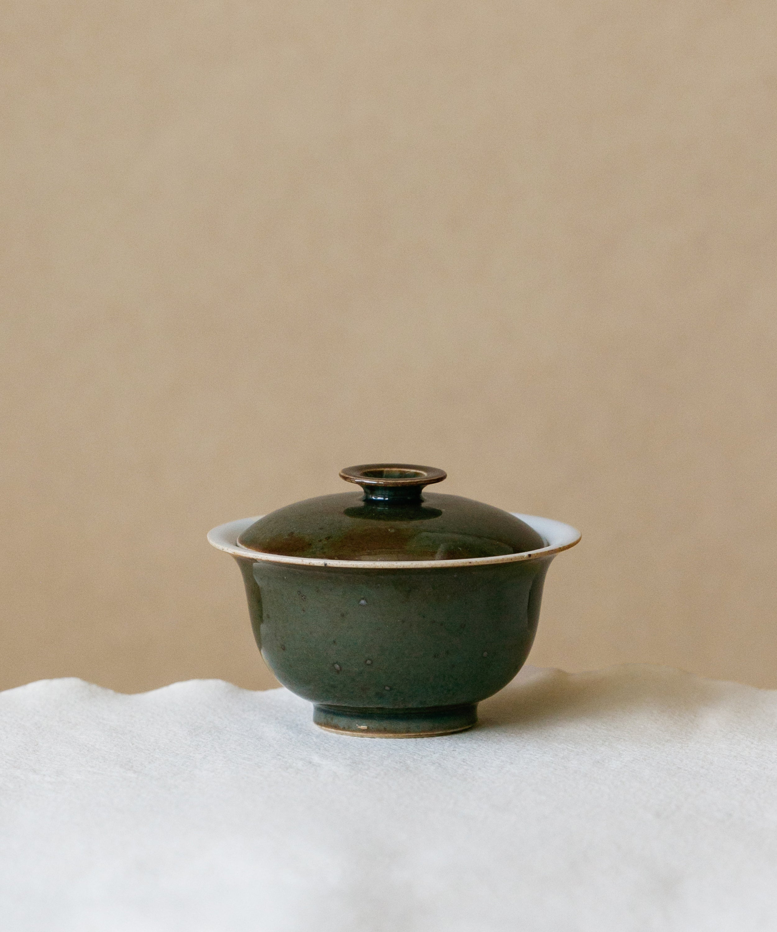 Mini Azure Green Gaiwan, handcrafted mini gaiwan by Wang Xinghua, Jingdezhen, azure green glaze