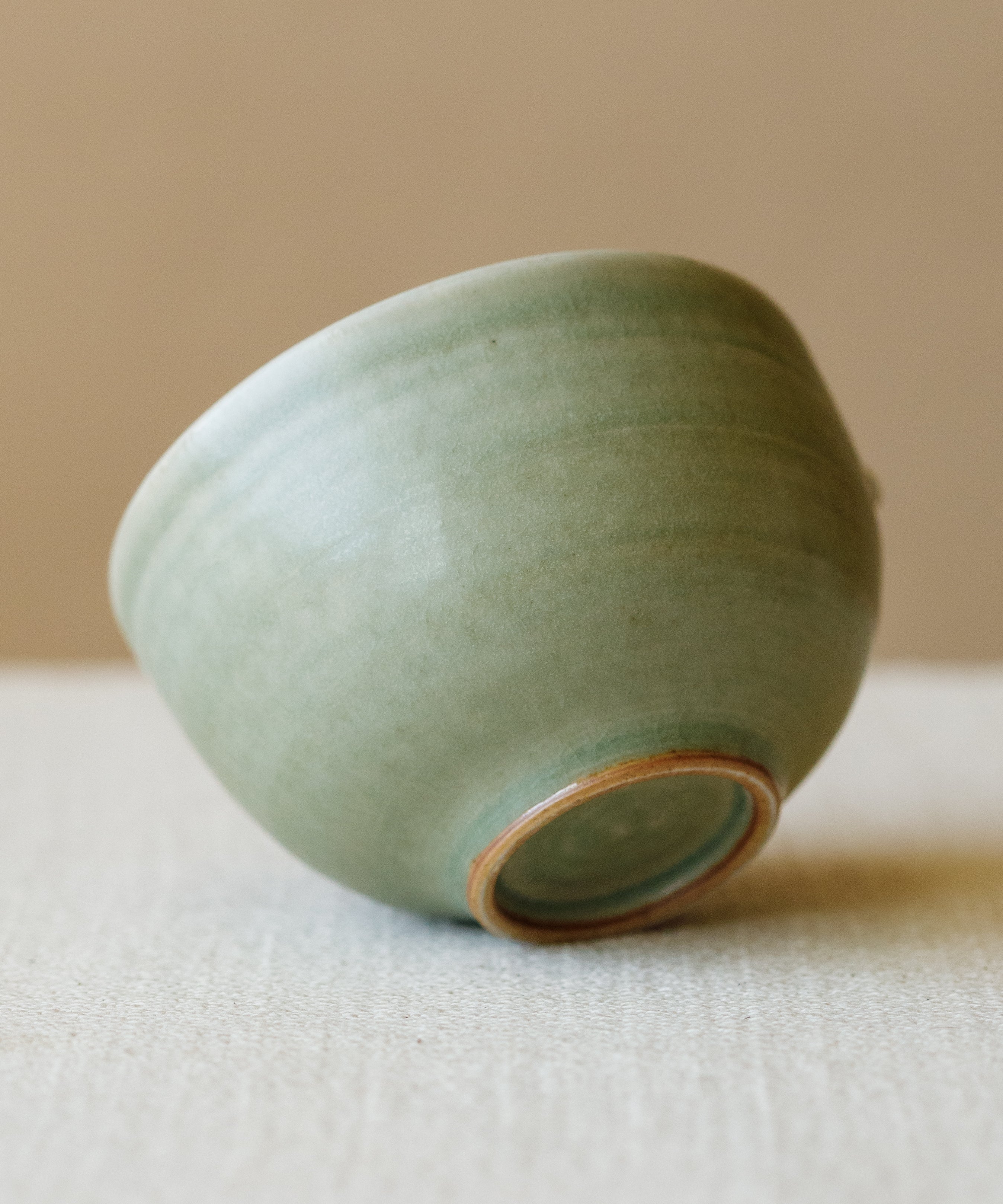 "Chawan" Celadon Green interior, celadon green interior glaze, Wang Xinghua, Jingdezhen