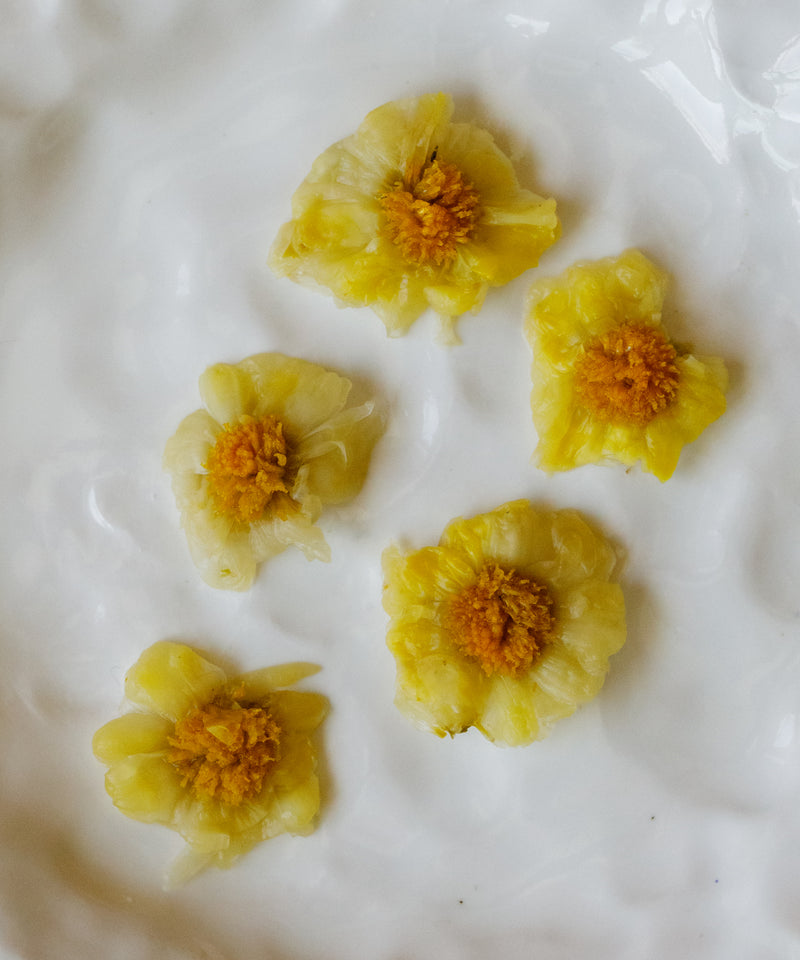 Silk Chrysanthemum Cake