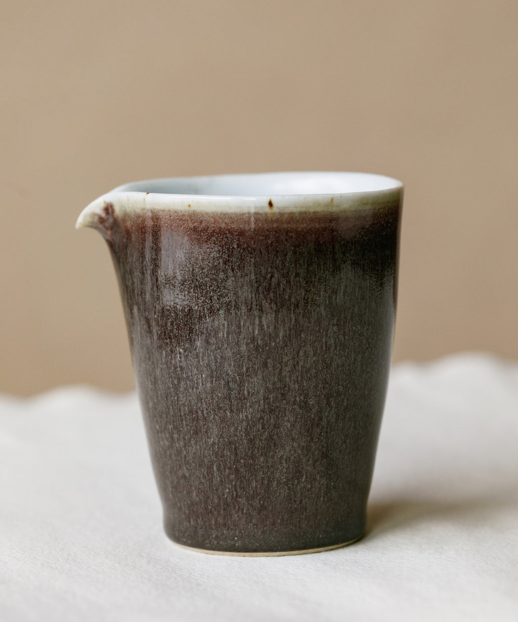 Purple Rain Pitcher spout detail, precise controlled pour, handcrafted by Wang Xinghua, Jingdezhen