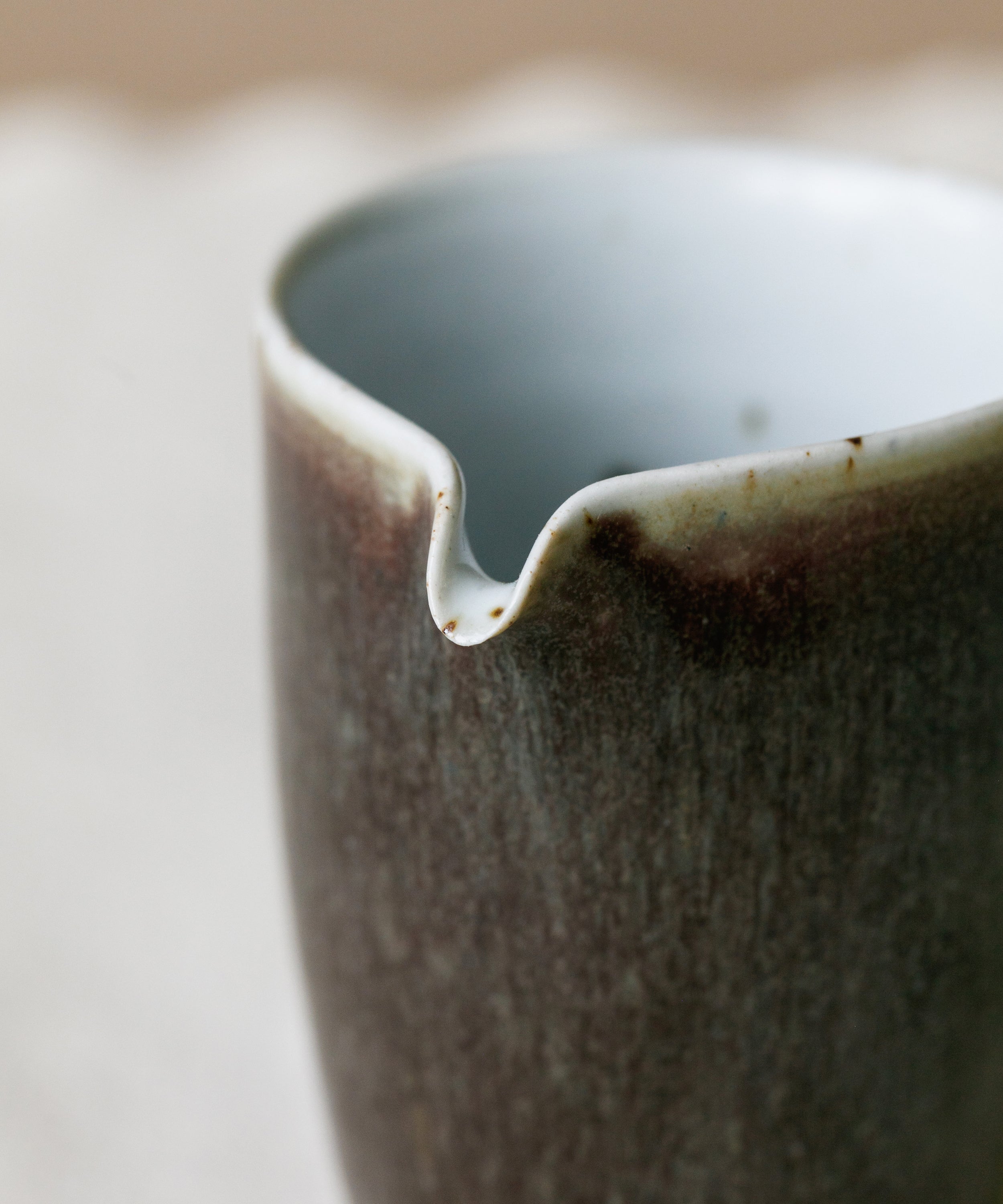 Purple Rain Pitcher side view, curved spout for precise pours, Wang Xinghua gongfu teaware, Jingdezhen