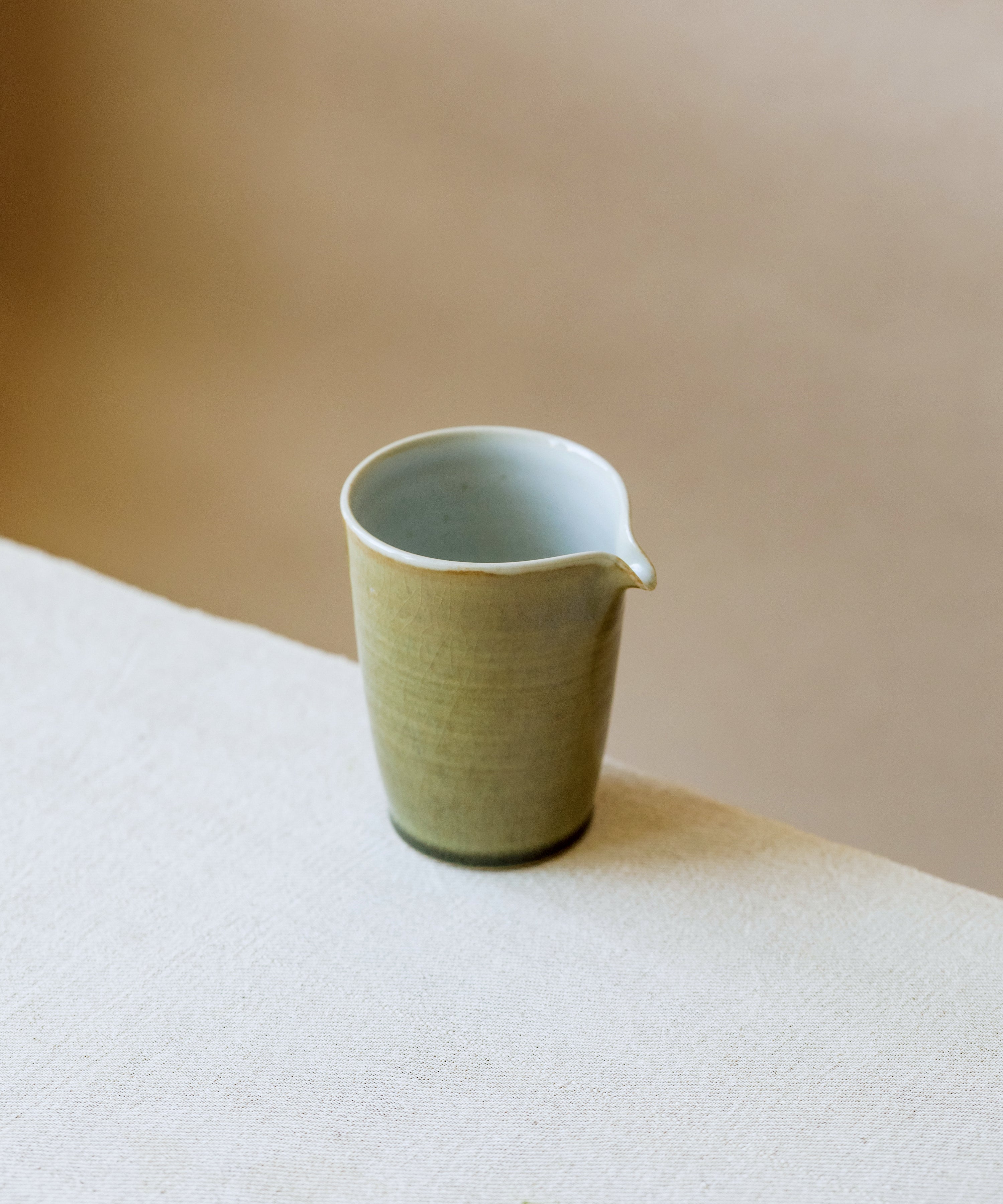 Pitcher Ombre Metallic