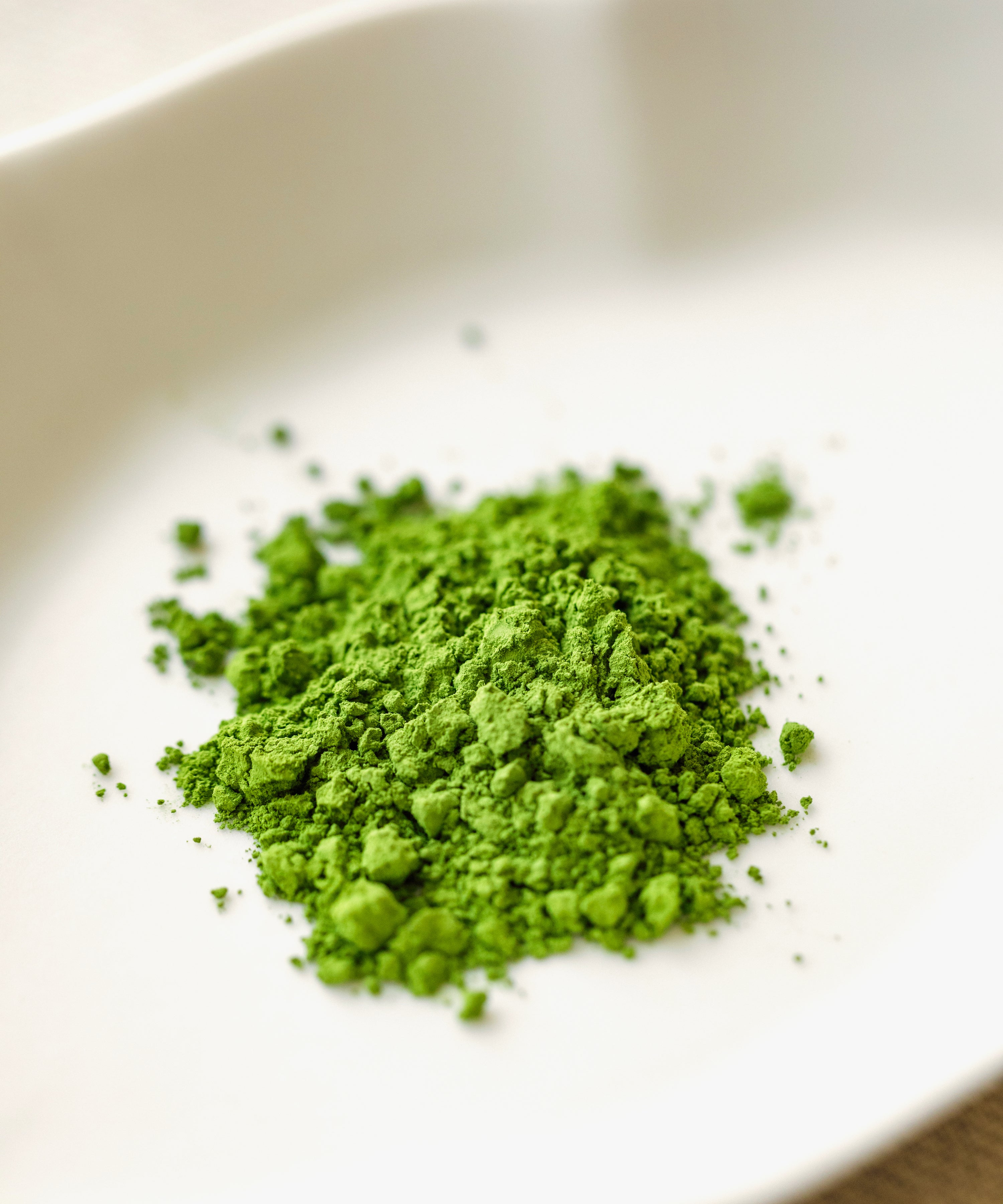 Asparagus green Saemidori matcha powder from Yame, Fukuoka - the gentlest of the Velvet 7 single-cultivar shincha