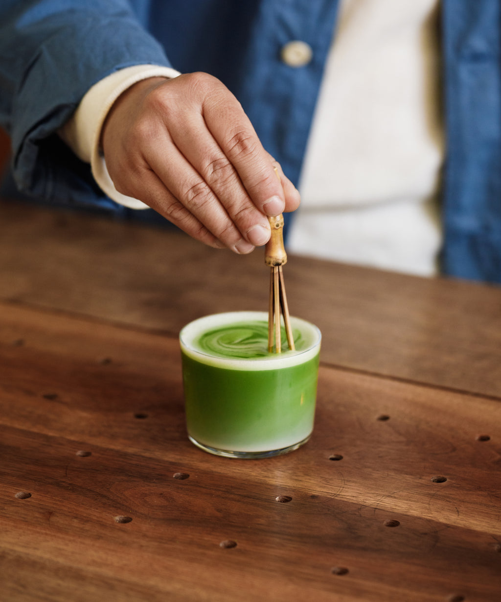 Seimei matcha latte detail showing layered color and creamy texture