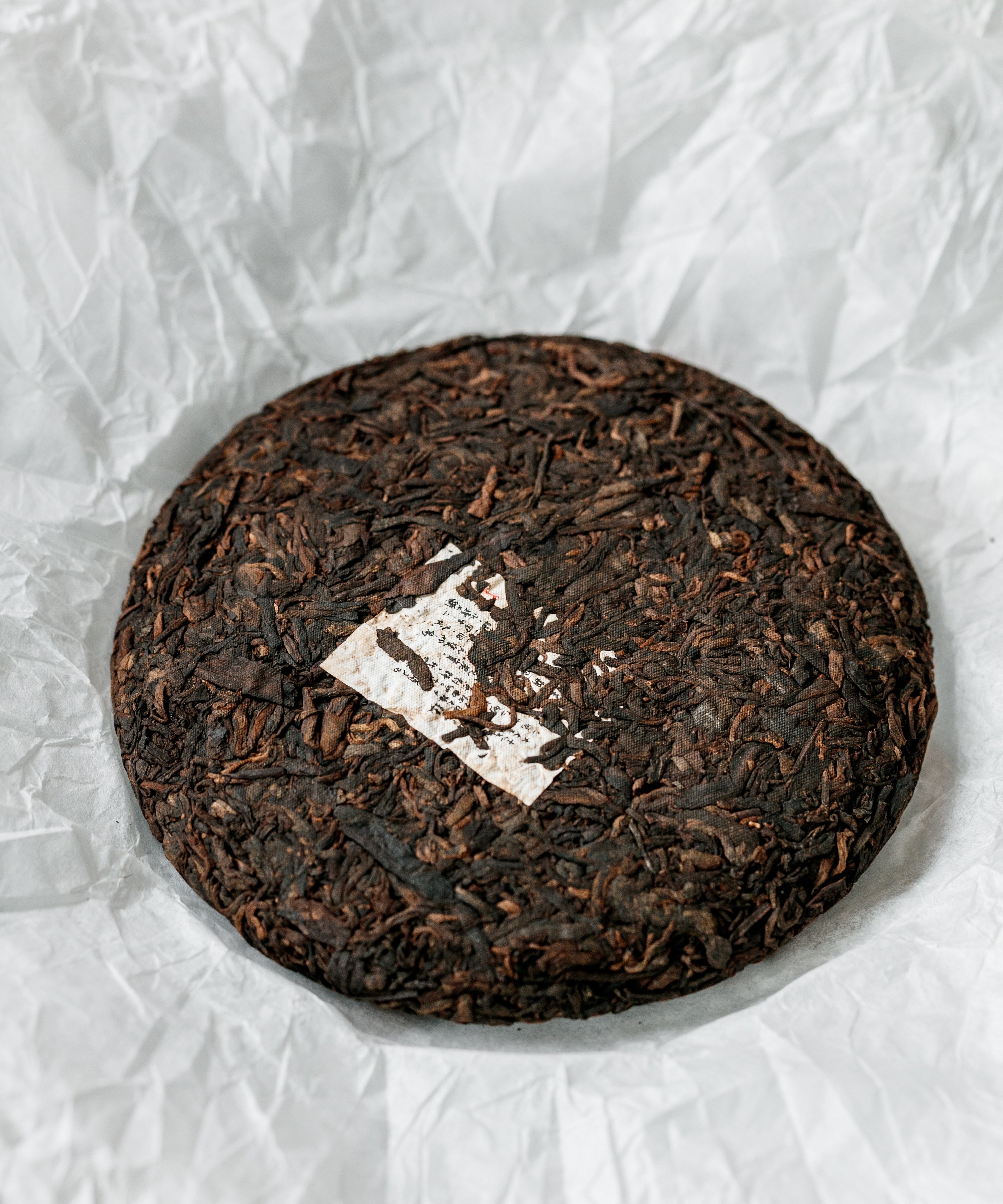 Brewing Bulang Mountain — shou pu'erh fermented 6 months on wooden pallets, Xishuangbanna, Yunnan