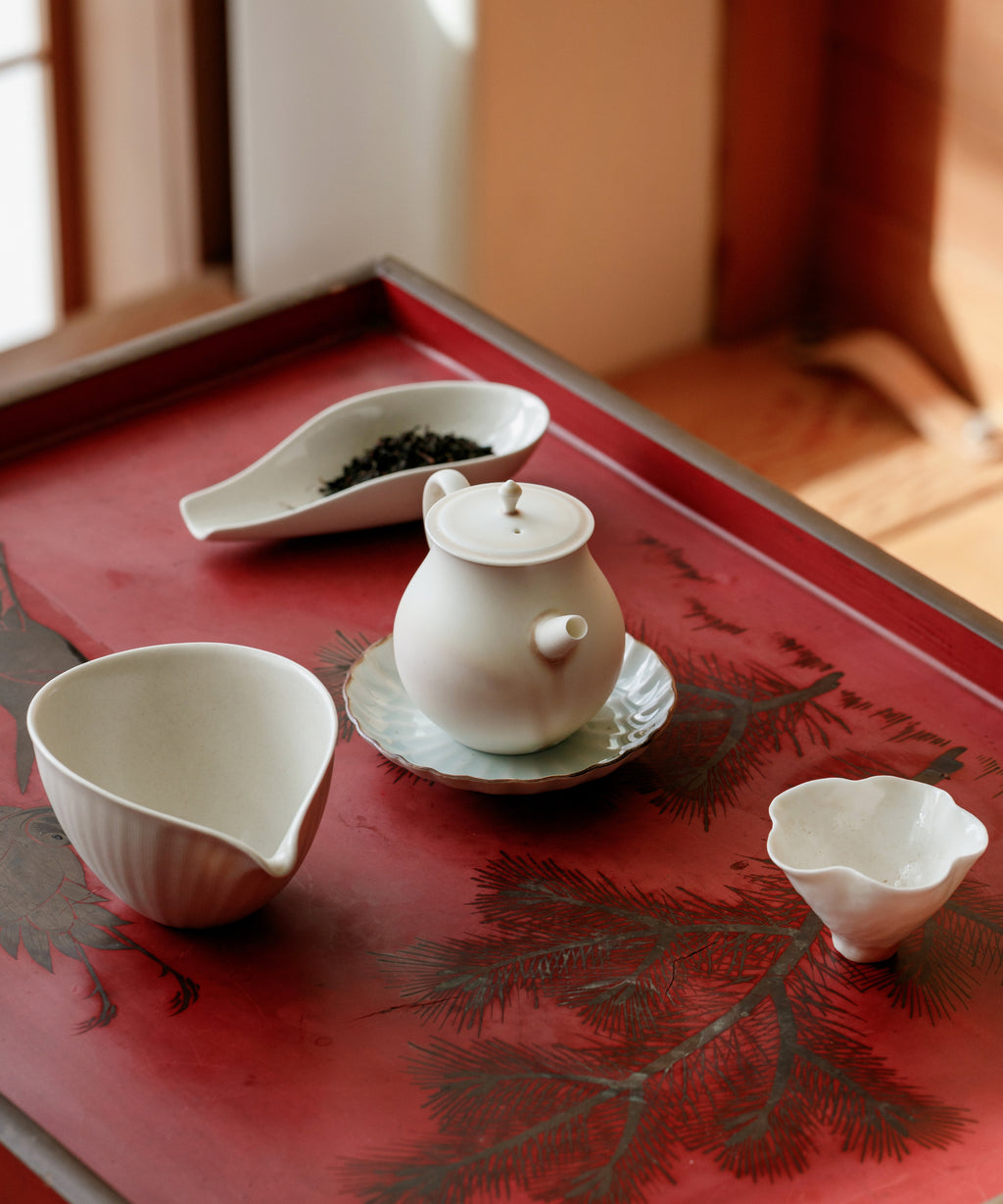 Brewing Yakushima Earl Grey — bergamot-scented black tea from Yakushima Island, Japan