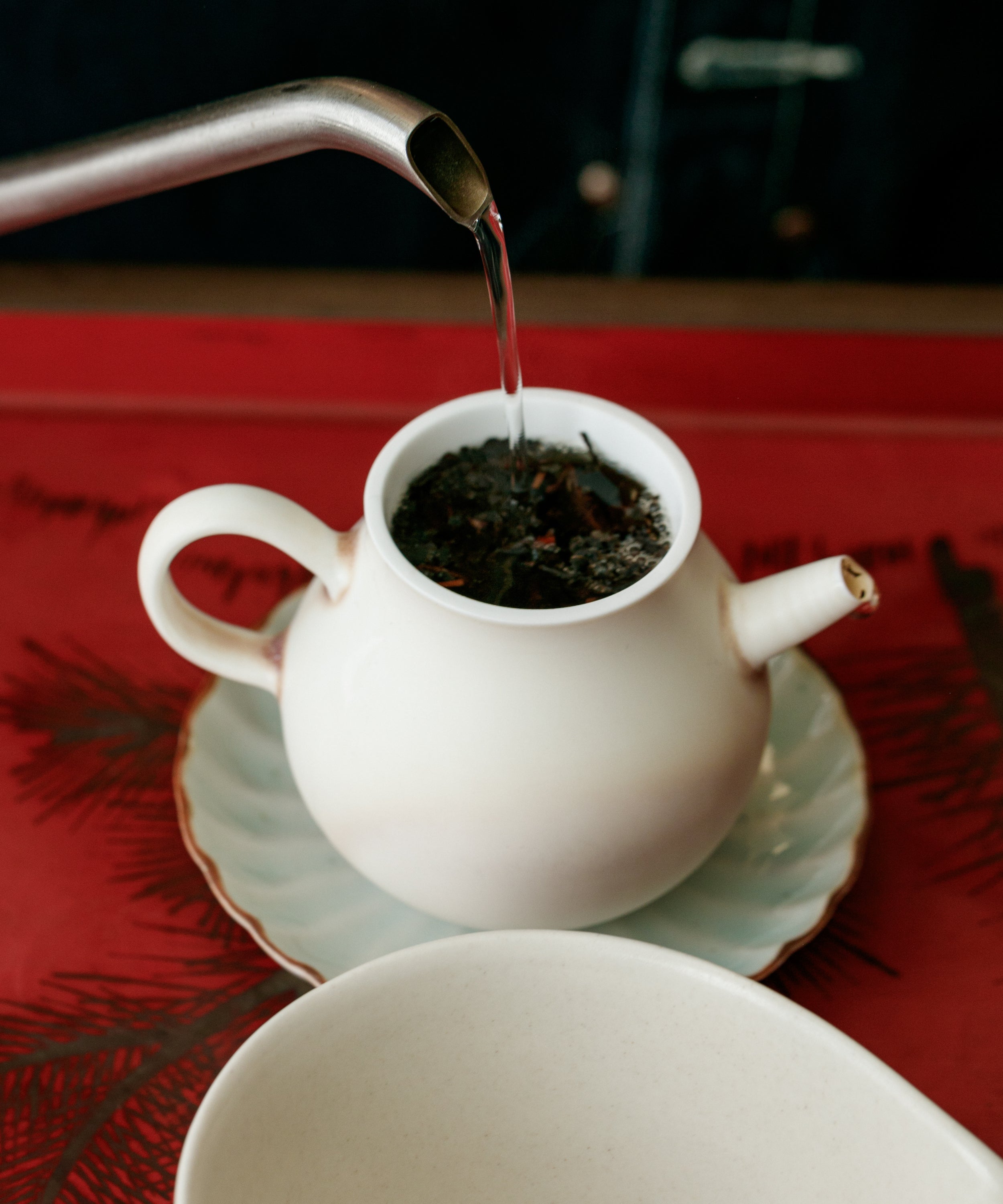 Yakushima Earl Grey dry leaves — Benifuuki black tea scented with bergamot oil, Yakushima