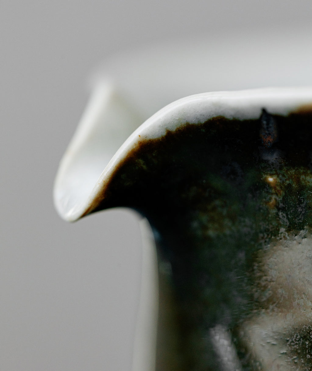 Matte Black Pitcher Type II