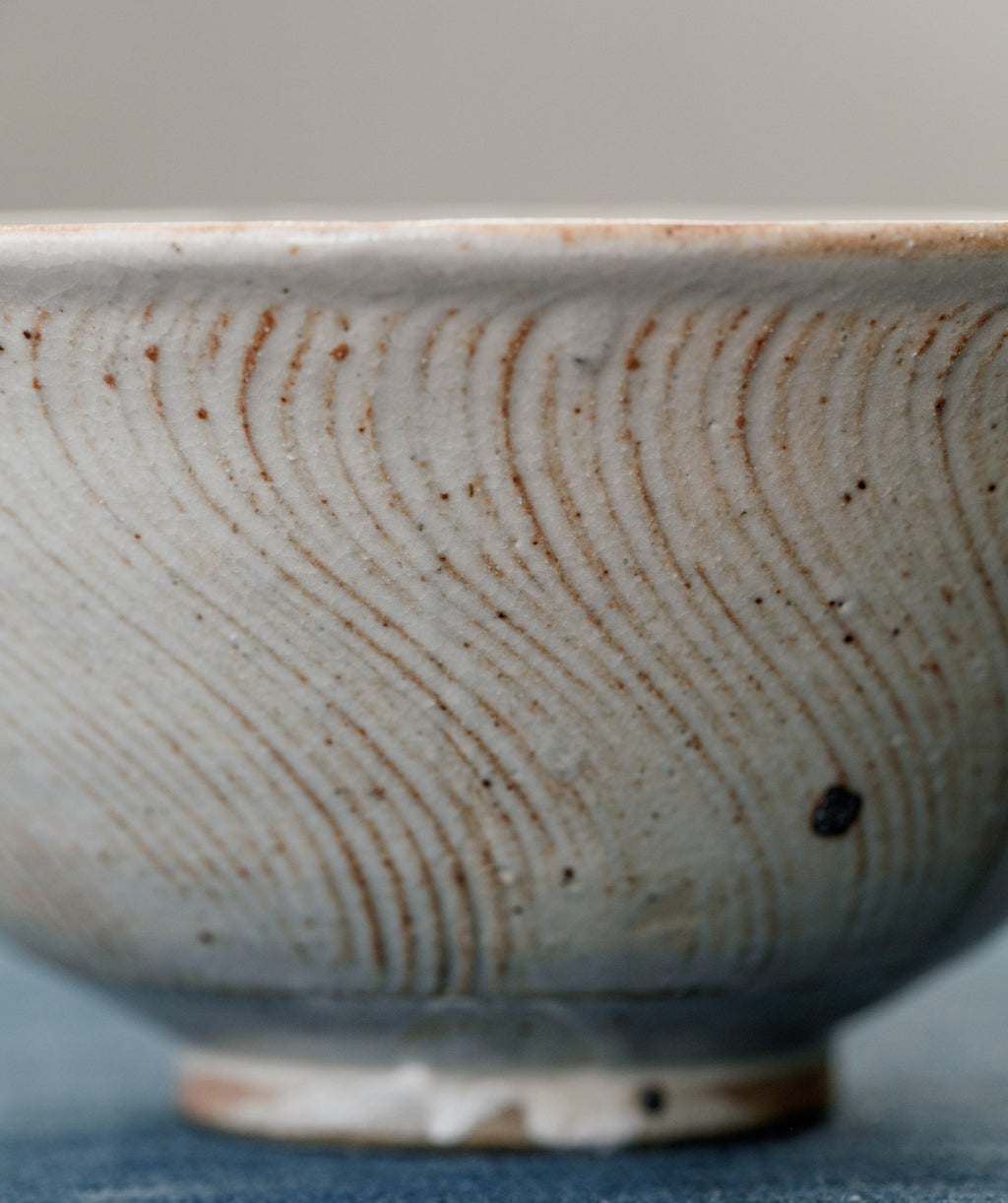 Waves Bowl
