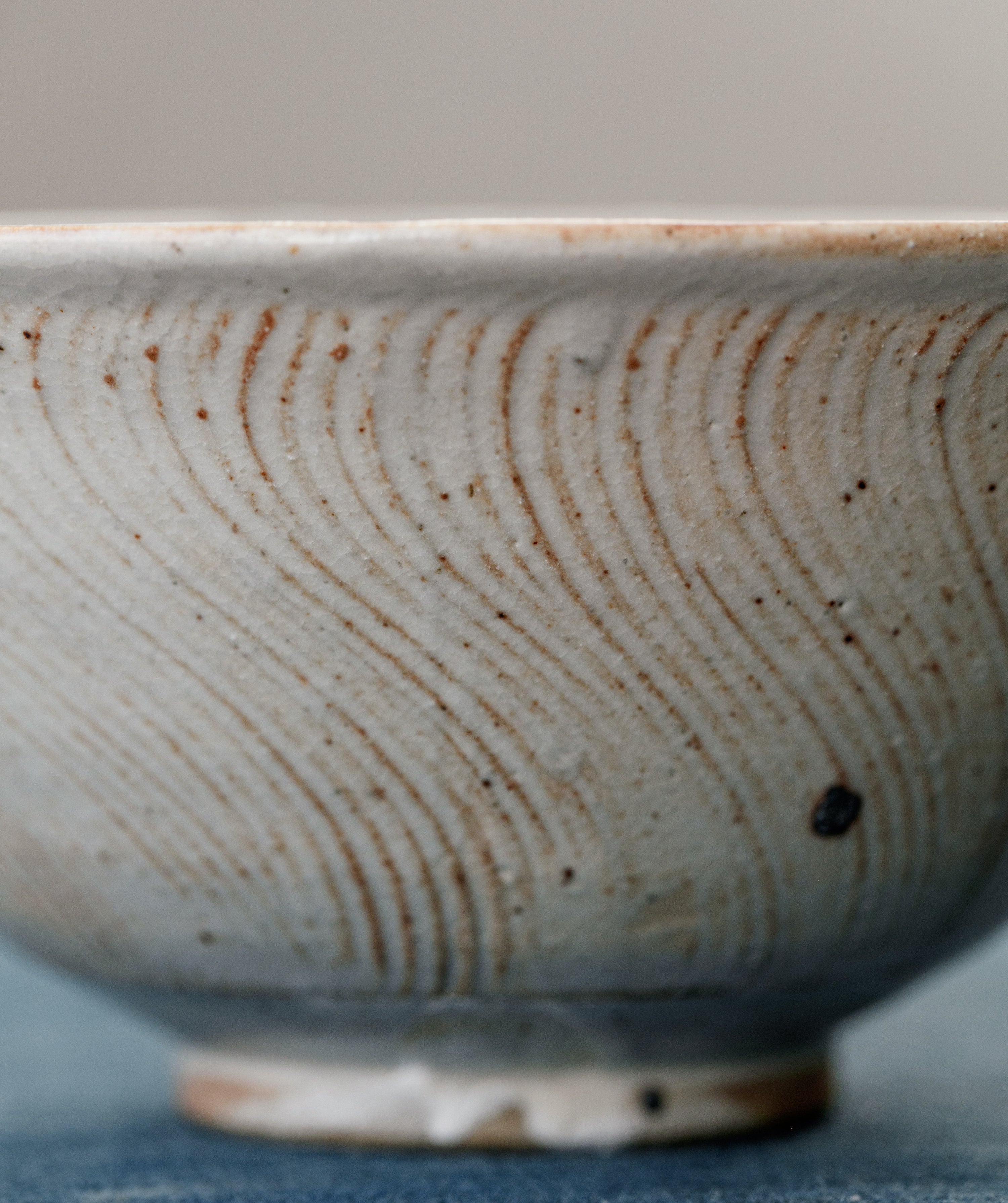 Waves Bowl