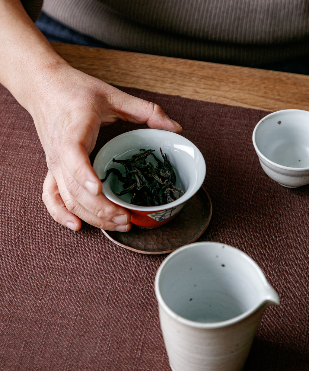 Old Grove Buddha's Hand dry leaves — 60-year-old semi-wild trees from White Crane Mountain, Yongchun, Fujian
