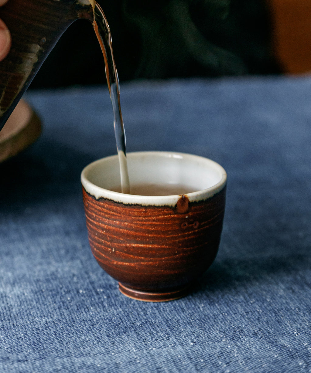 Earth Brown Cup underside, unglazed foot ring, Jingdezhen clay body, Wang Xinghua