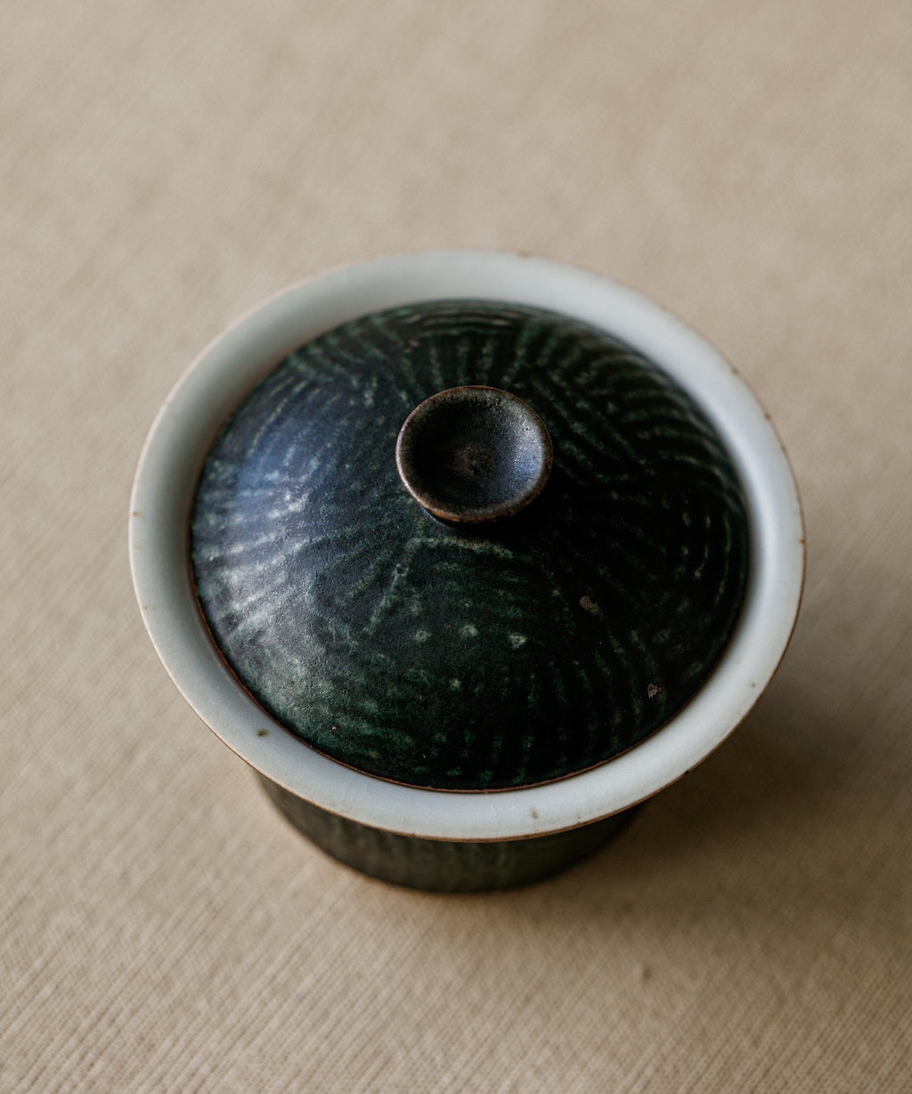 Space Green Gaiwan Type III