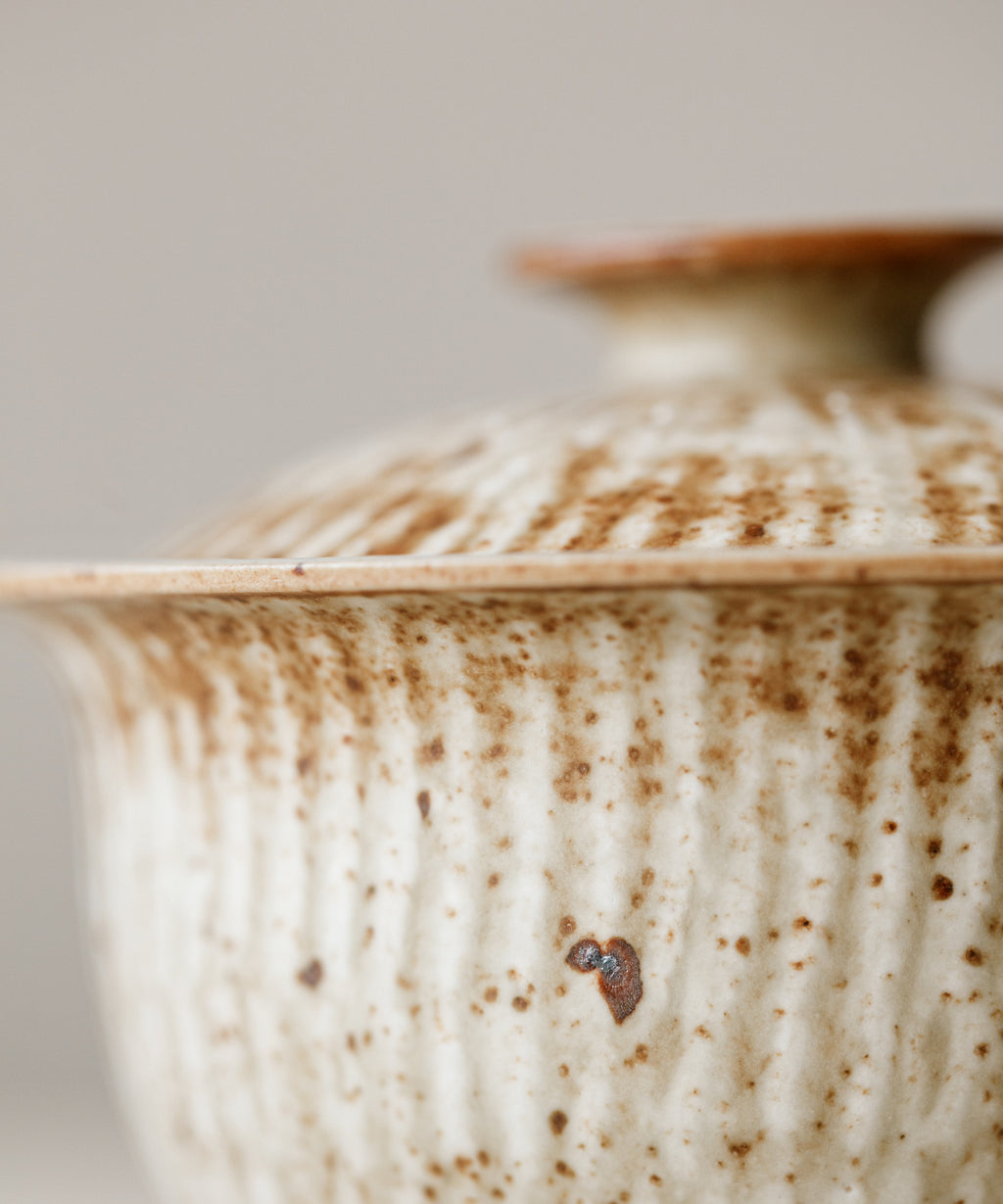 Ecru Waves Gaiwan