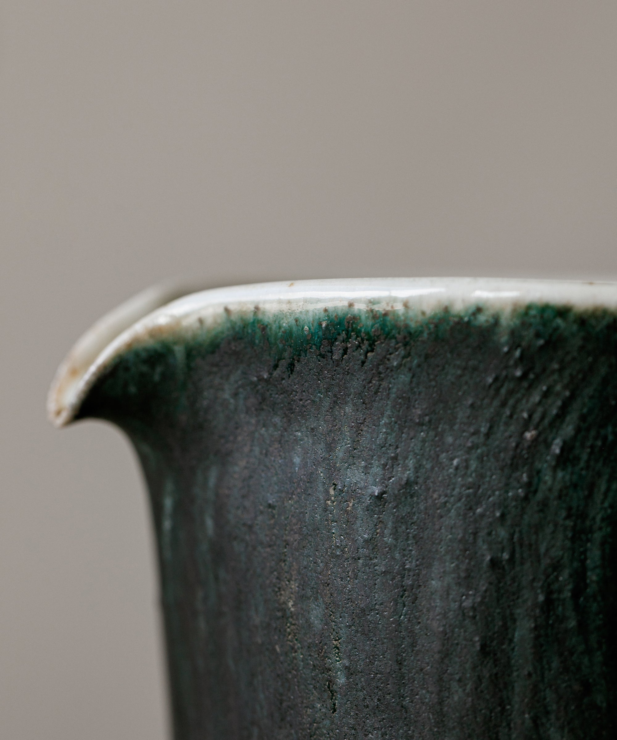 Space Green Pitcher Type I