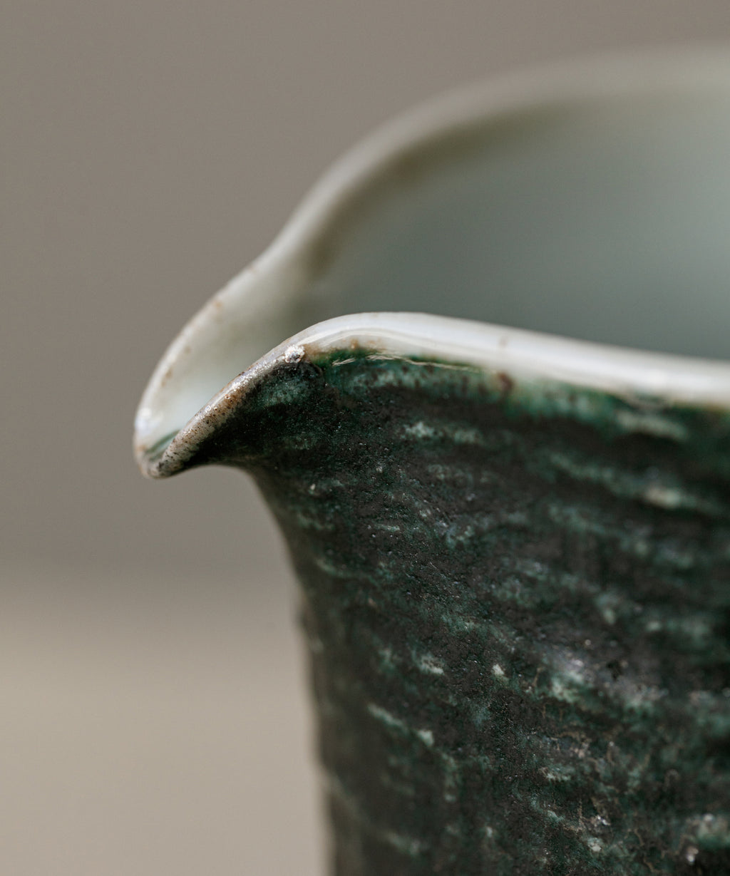 Space Green Pitcher Type III