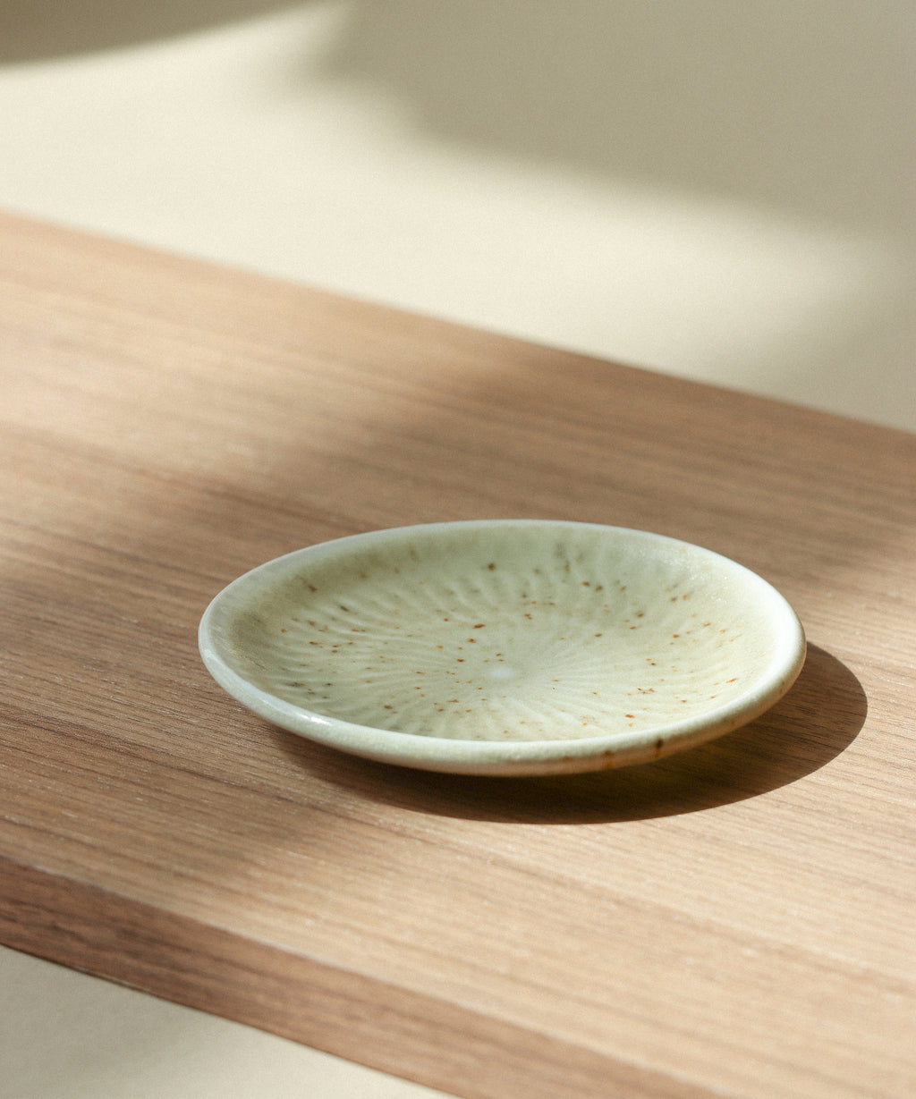 Periwinkle Plate 02