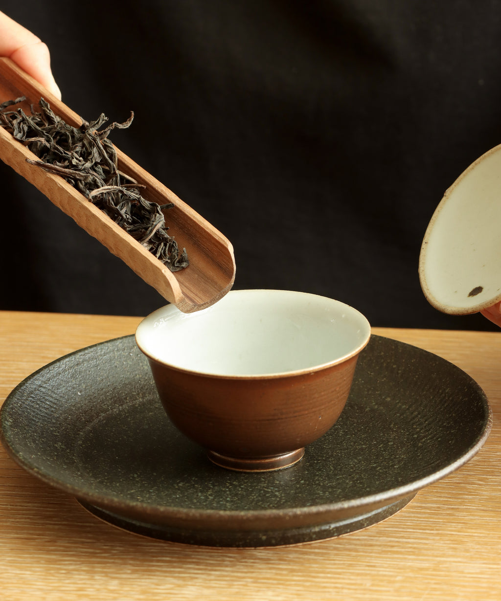 Organic Shuixian dry leaves — 4 rounds charcoal roasted Wuyi cliff oolong from Xingcun, Fujian