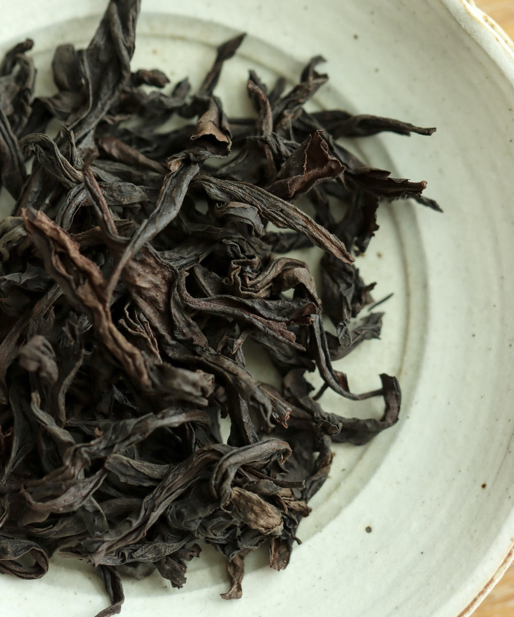 Tieluohan dry leaves — one of four prestigious Wuyi cliff oolong varietals, Fan Zhiqiang, Xingcun, Fujian