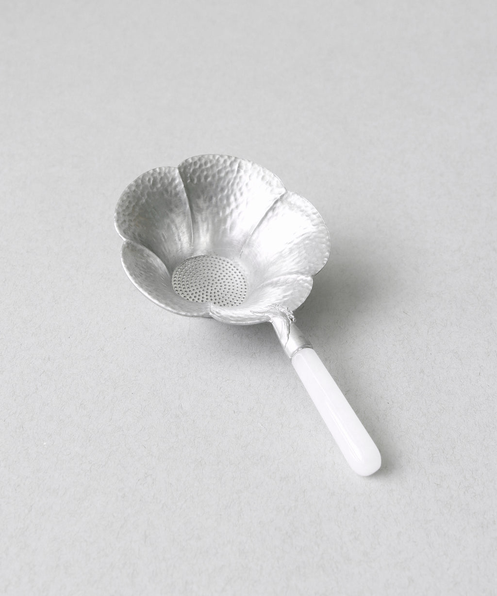 Strainer 4