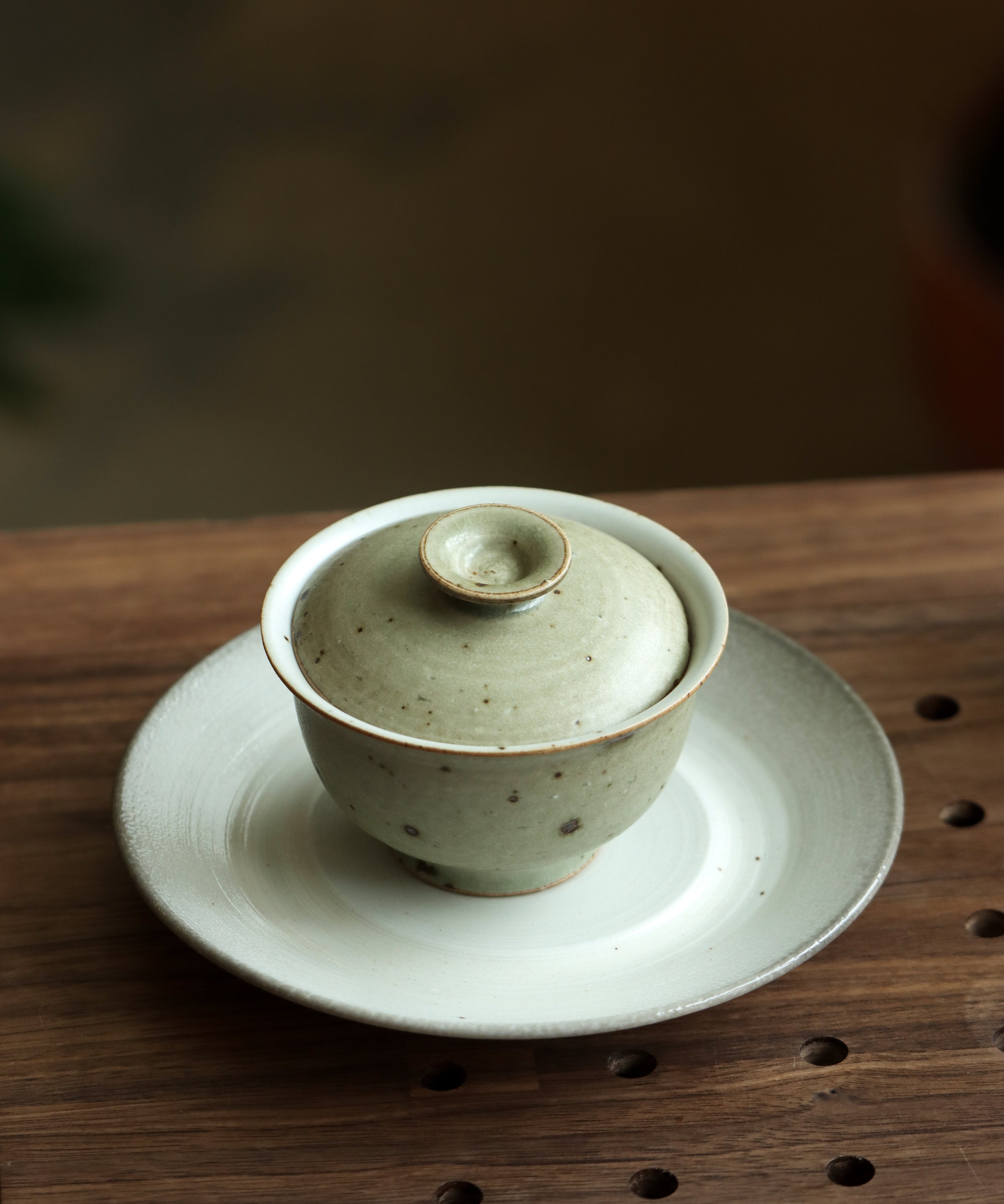 Green Celadon Gaiwan Type III with tea cups, handcrafted gongfu teaware set by Wang Xinghua, Jingdezhen