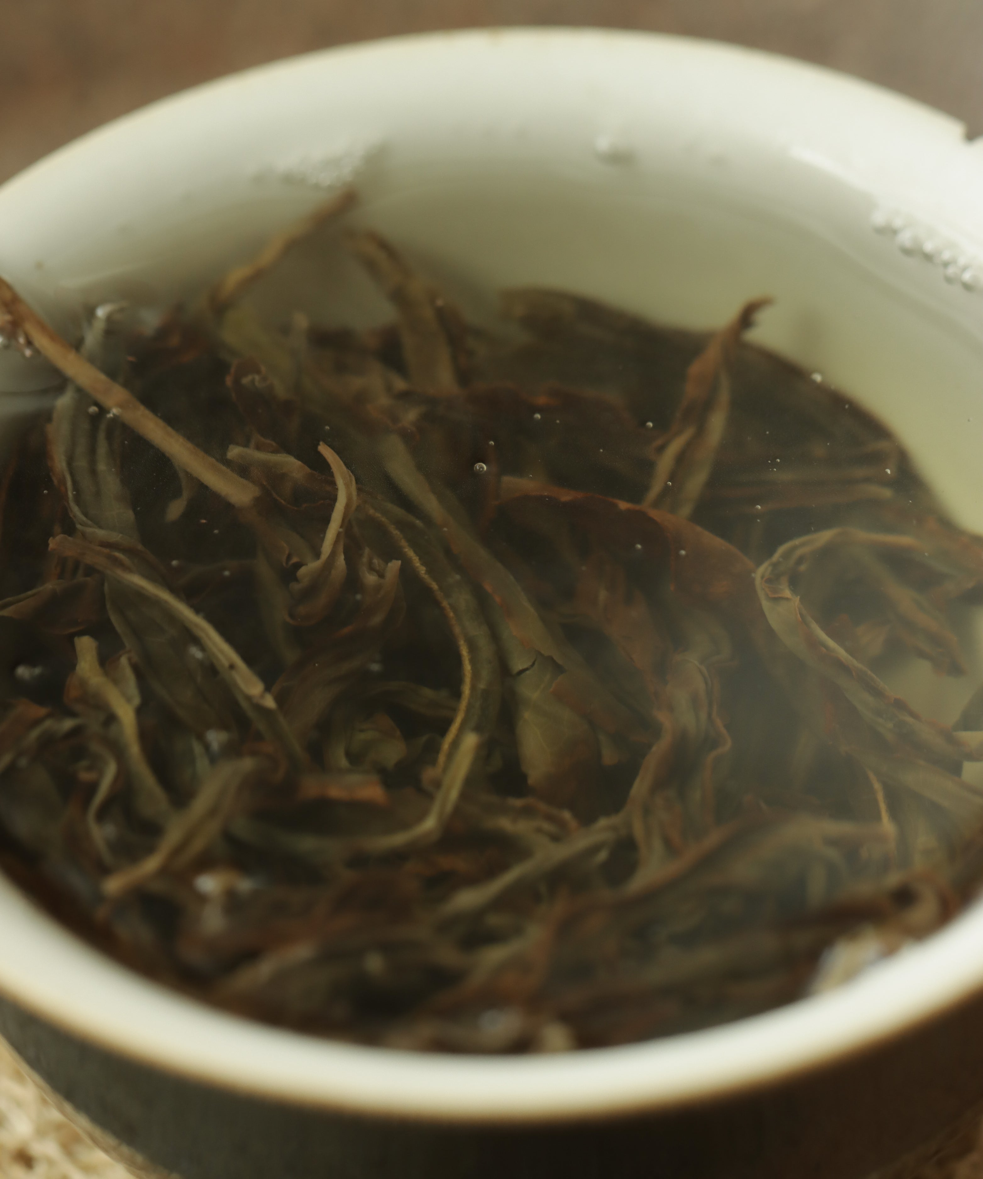 Old Tree Baiye Red wet leaves — Lingtou Baiye Phoenix dancong oolong, Chaozhou, Guangdong