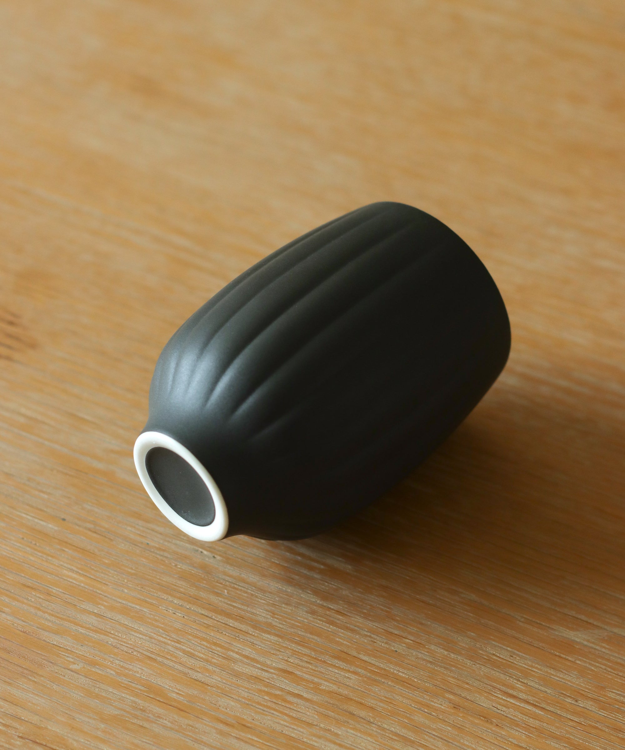 "Melon" Cup Matte Black