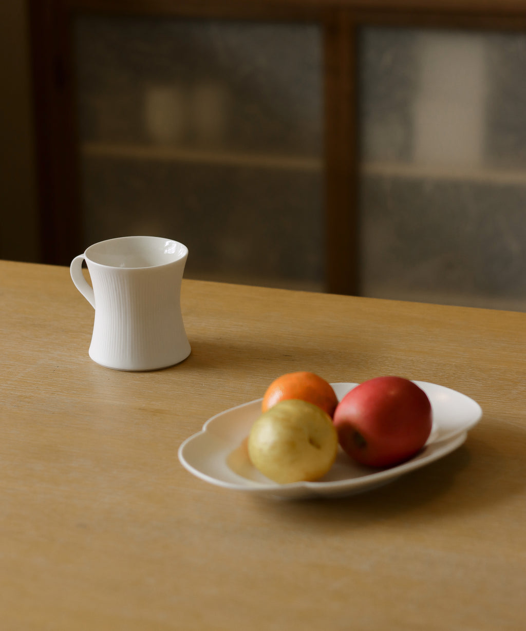 "Leaf" Cup with Handle