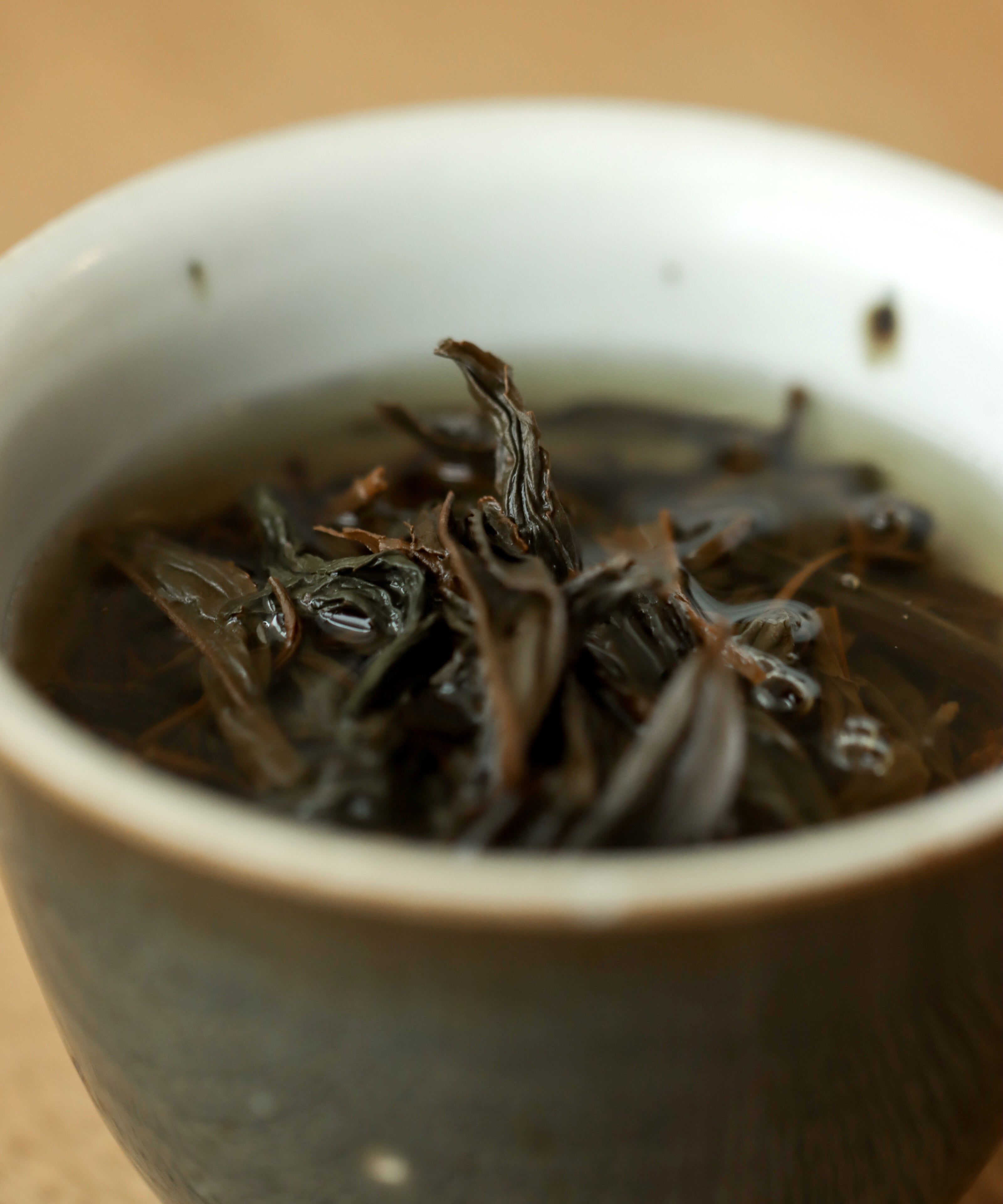 Rocky Black liquor — jujube, sandalwood, and wet stone black tea, Zhenghe, Fujian