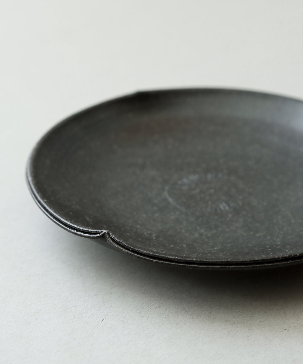 Plate No. 17 top view, organic form and glaze, Wang Xinghua ceramics, Jingdezhen